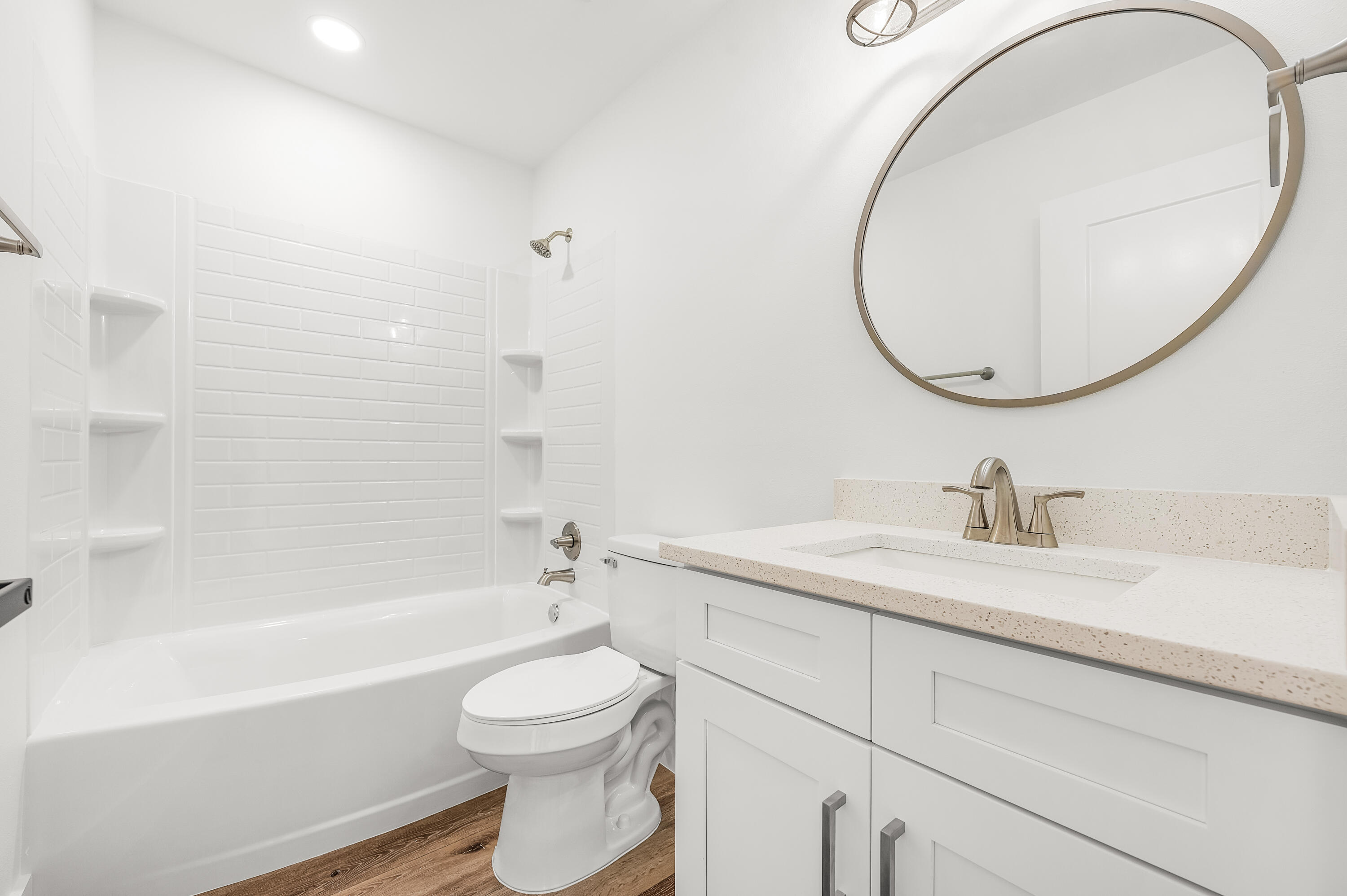 BAYSHORE PLACE PH 2 - Residential