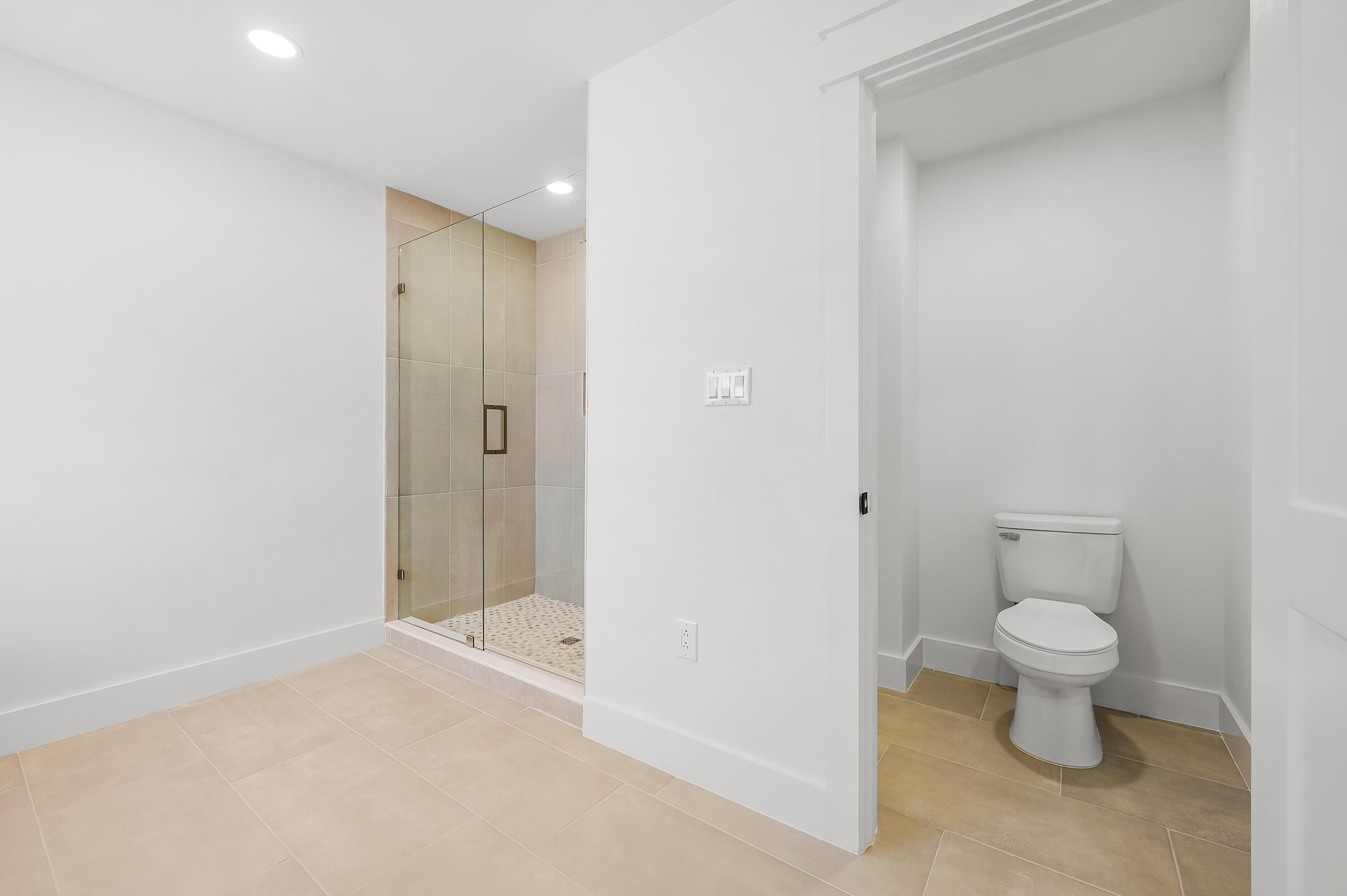 BAYSHORE PLACE PH 2 - Residential