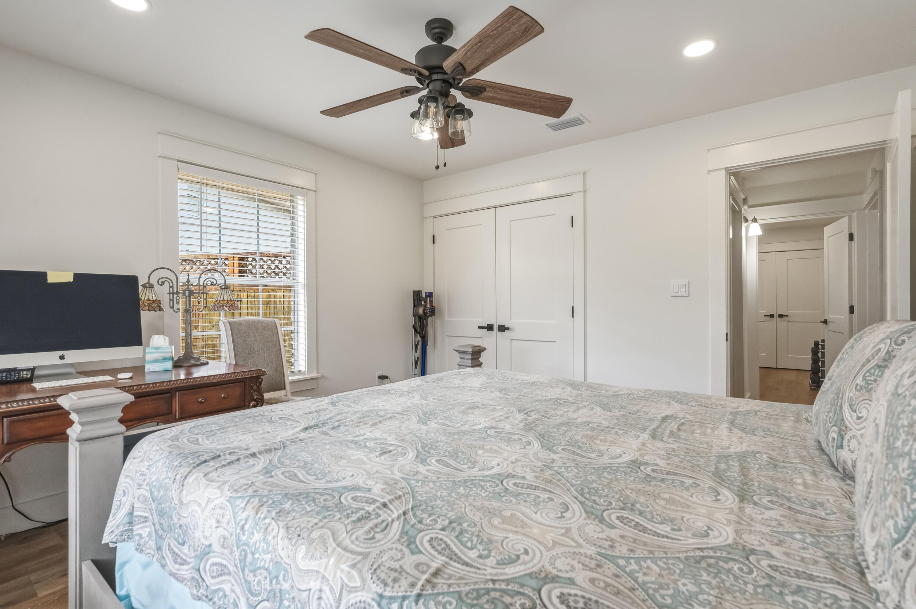 BAYSHORE PLACE PH 2 - Residential