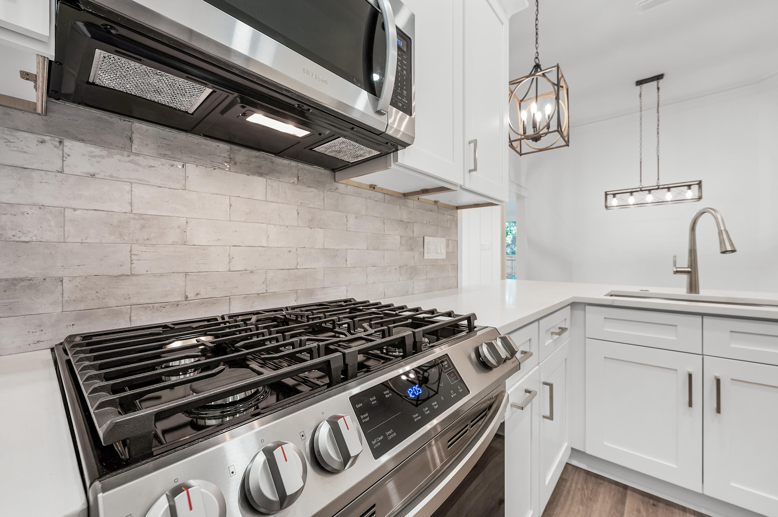 BAYSHORE PLACE PH 2 - Residential