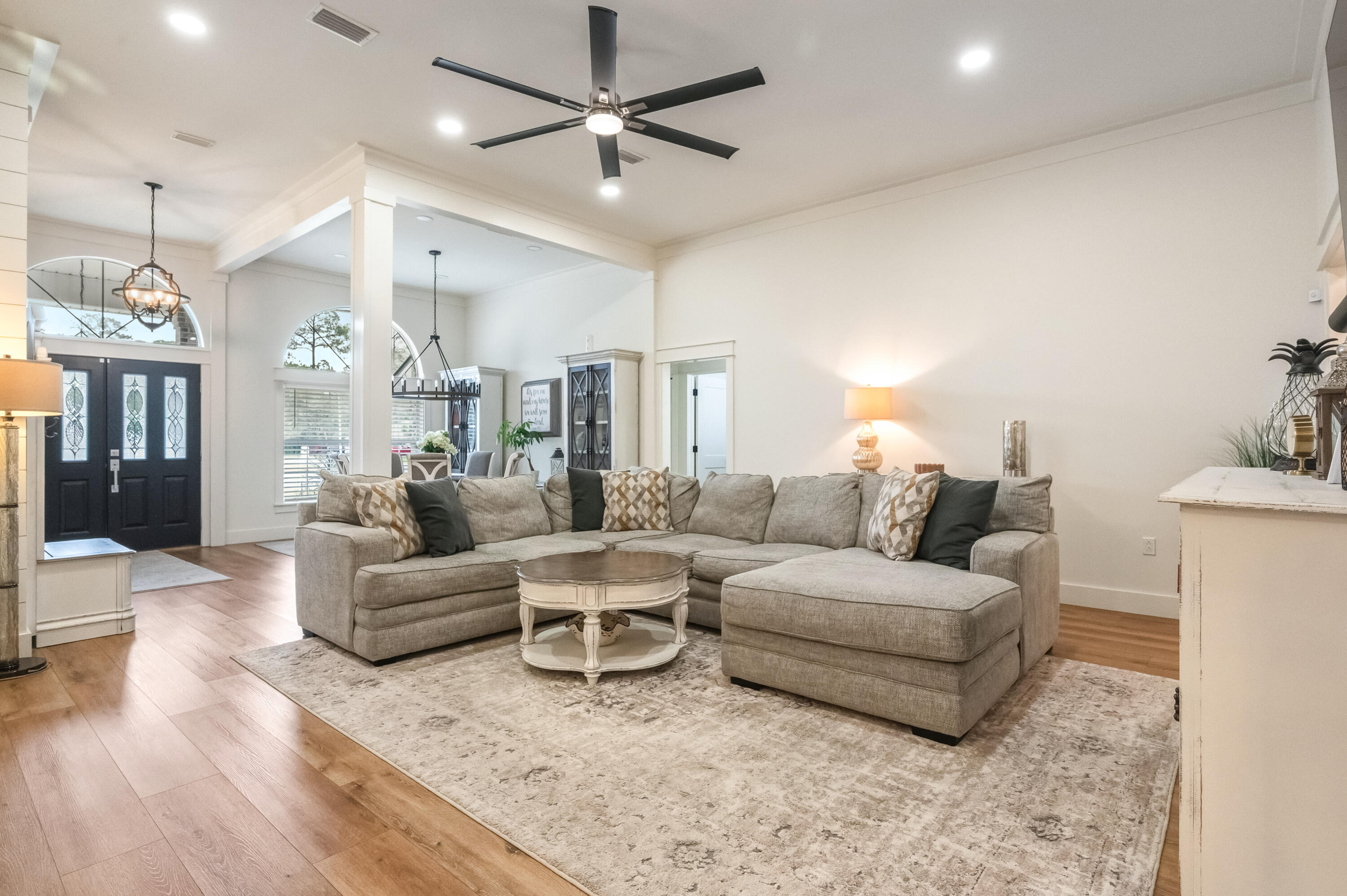 BAYSHORE PLACE PH 2 - Residential