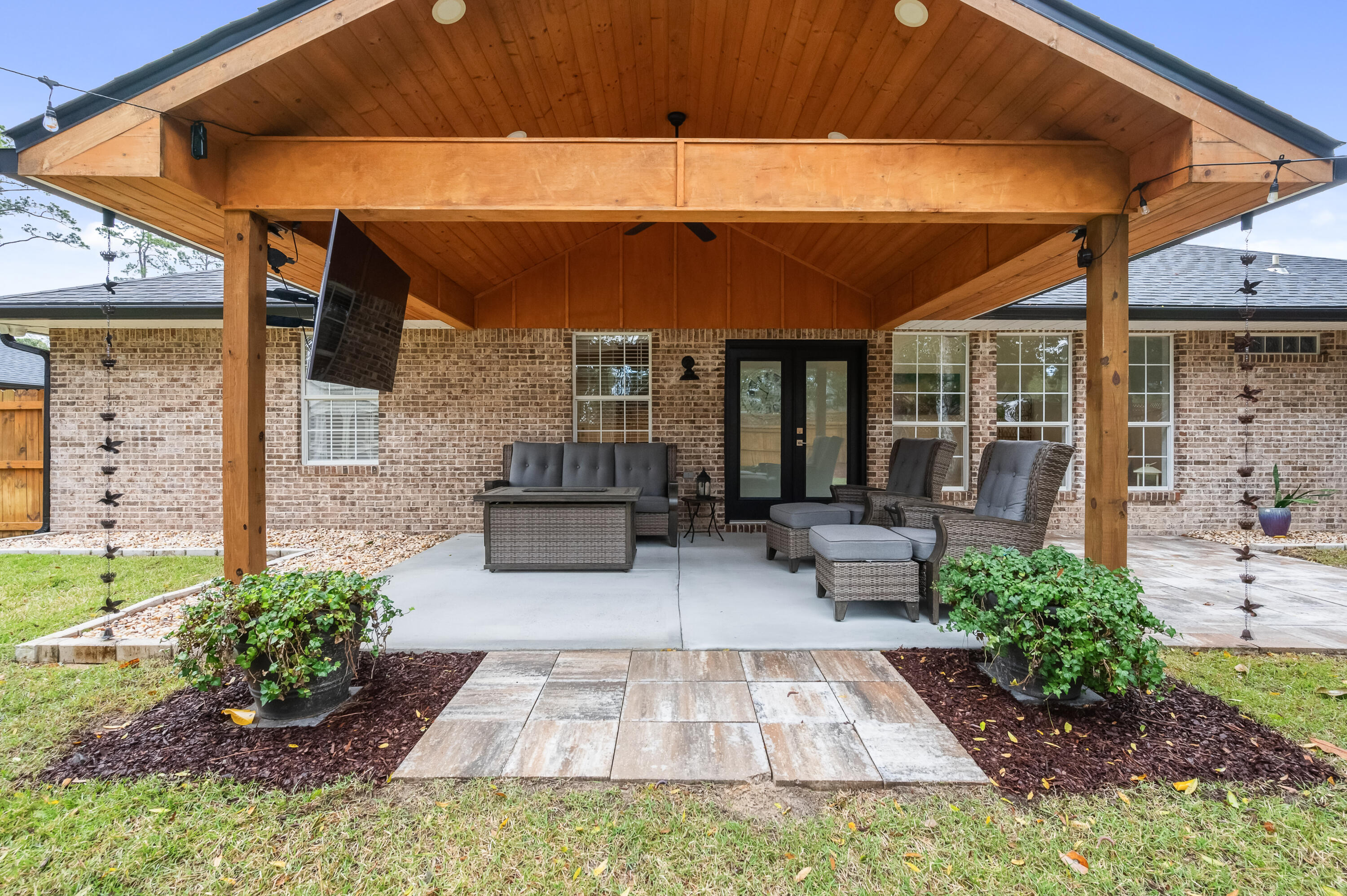 BAYSHORE PLACE PH 2 - Residential