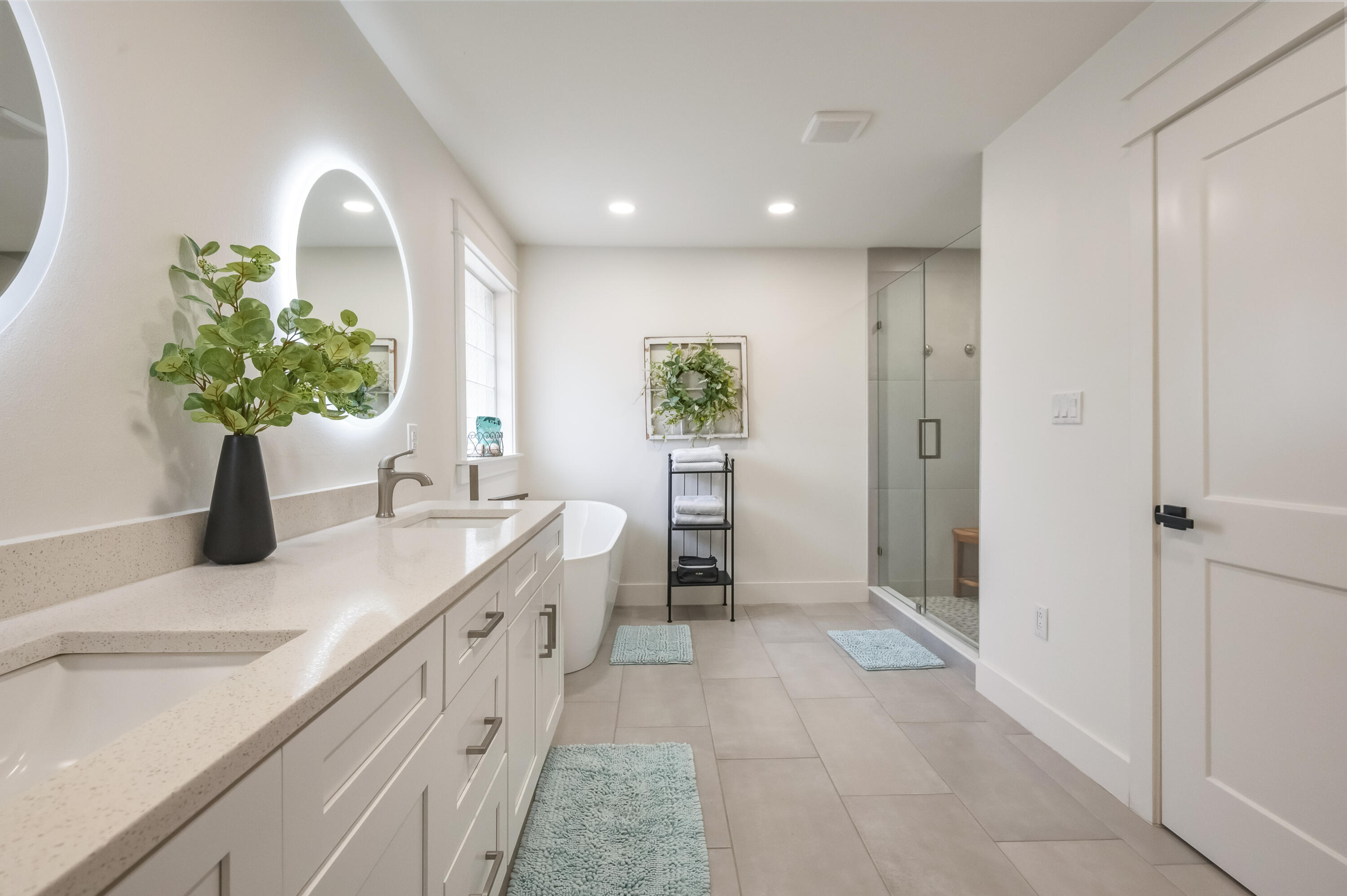 BAYSHORE PLACE PH 2 - Residential