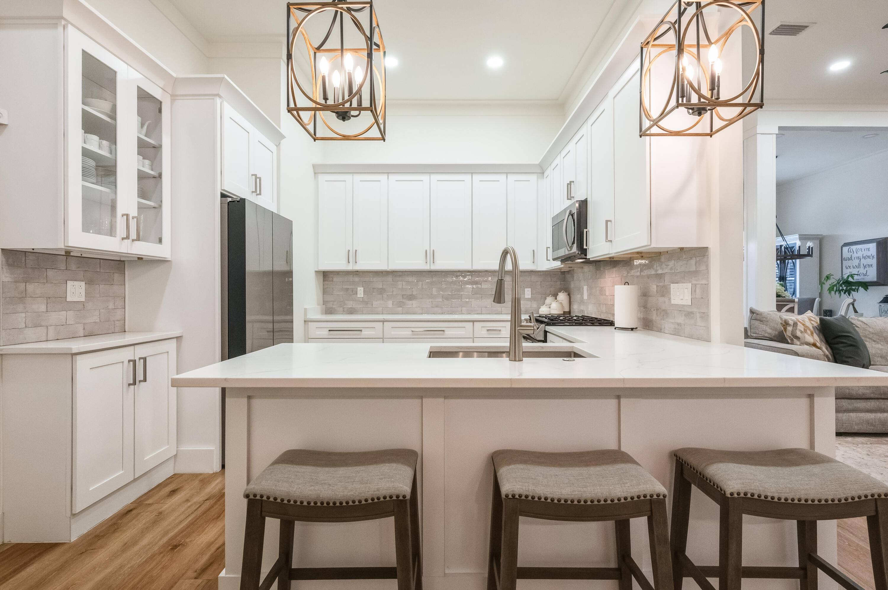 BAYSHORE PLACE PH 2 - Residential