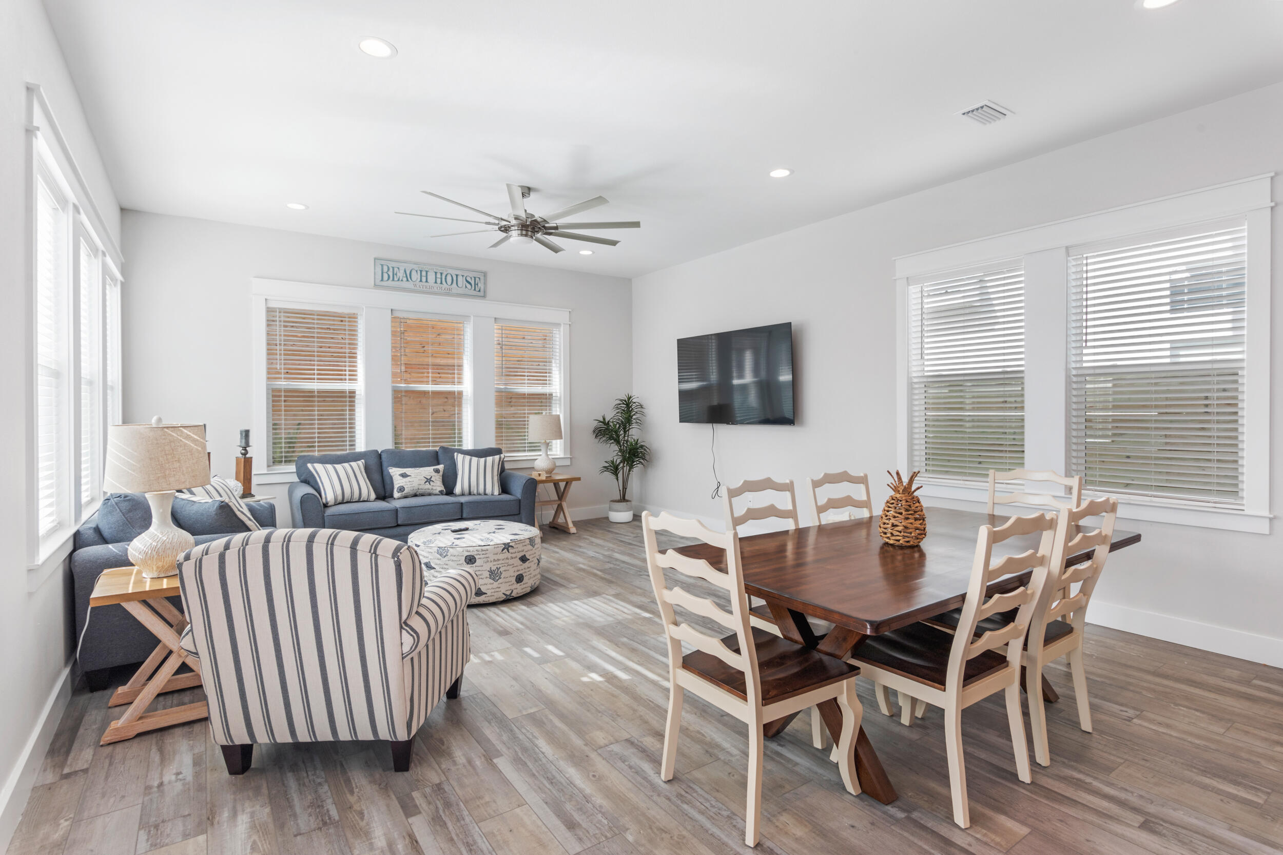 FRANGISTA BEACH 2ND ADDN - Residential