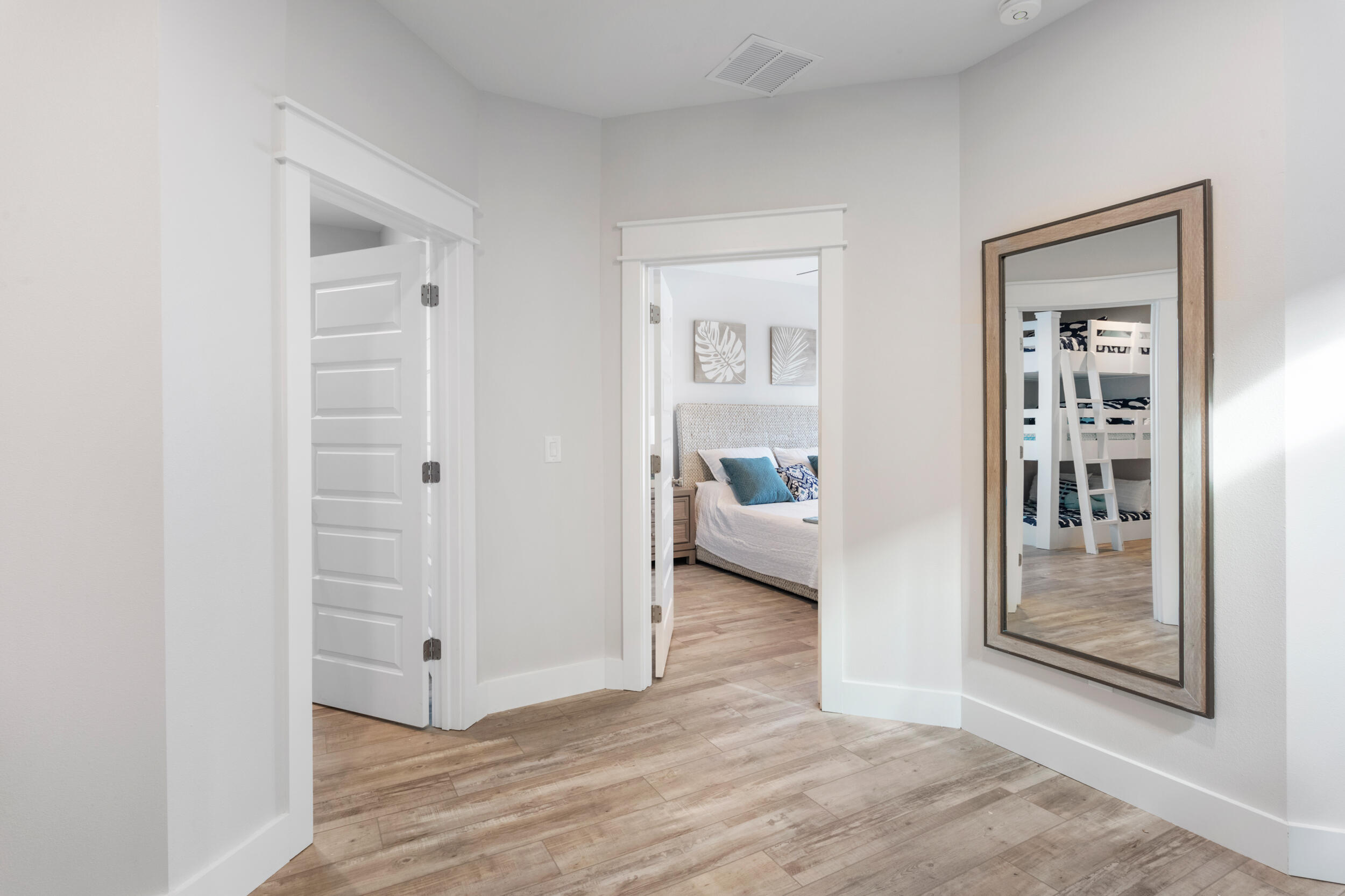 FRANGISTA BEACH 2ND ADDN - Residential