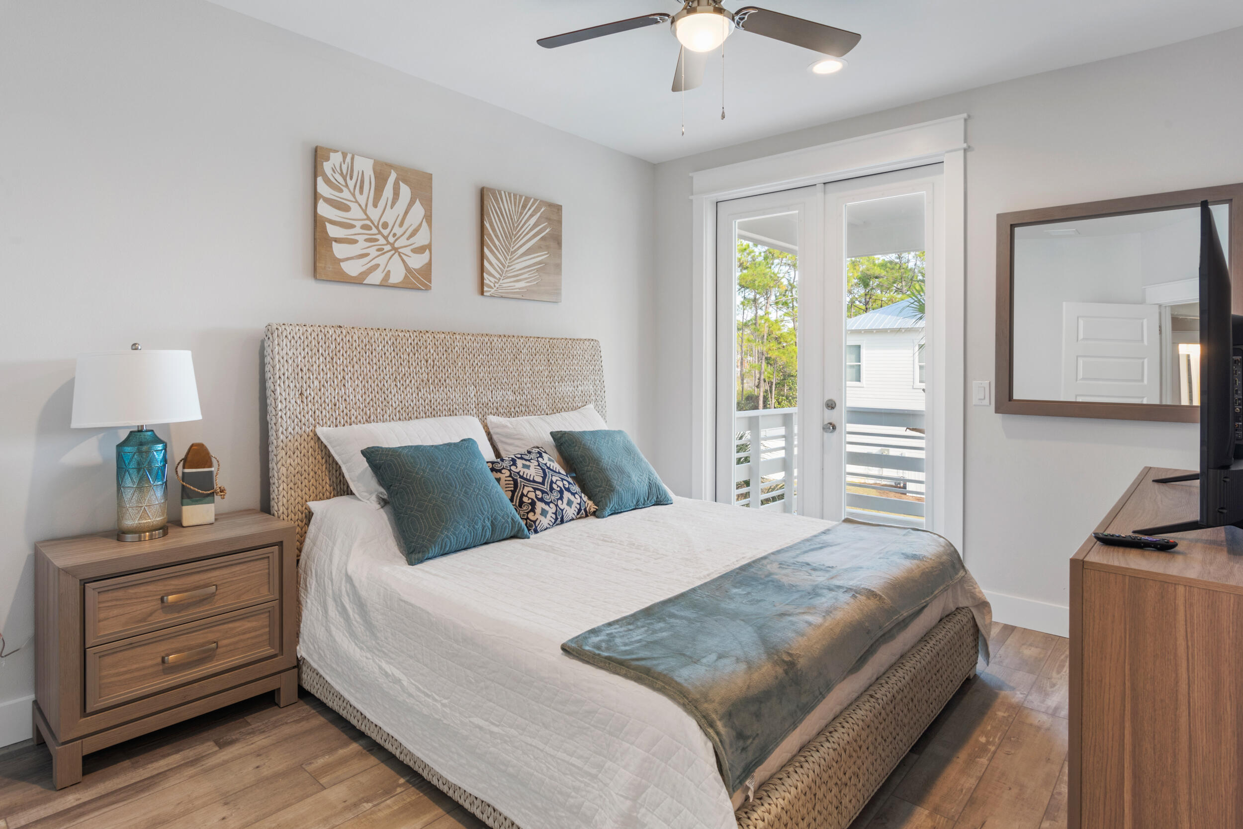 FRANGISTA BEACH 2ND ADDN - Residential