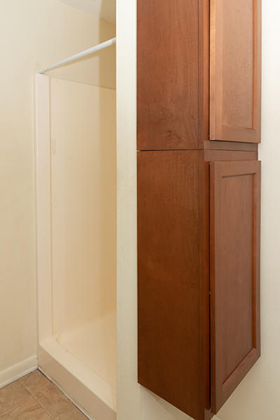 FOREST HEIGHTS - Residential Lease