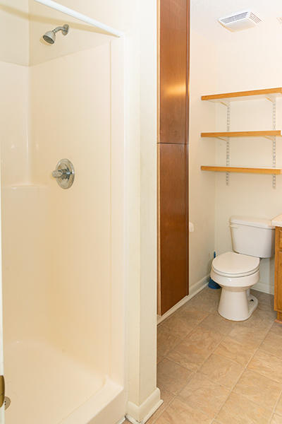 FOREST HEIGHTS - Residential Lease