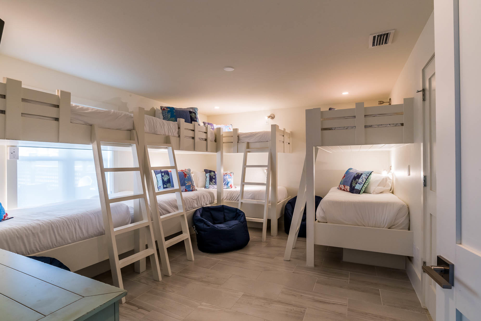 WALK OVER DUNES - Residential