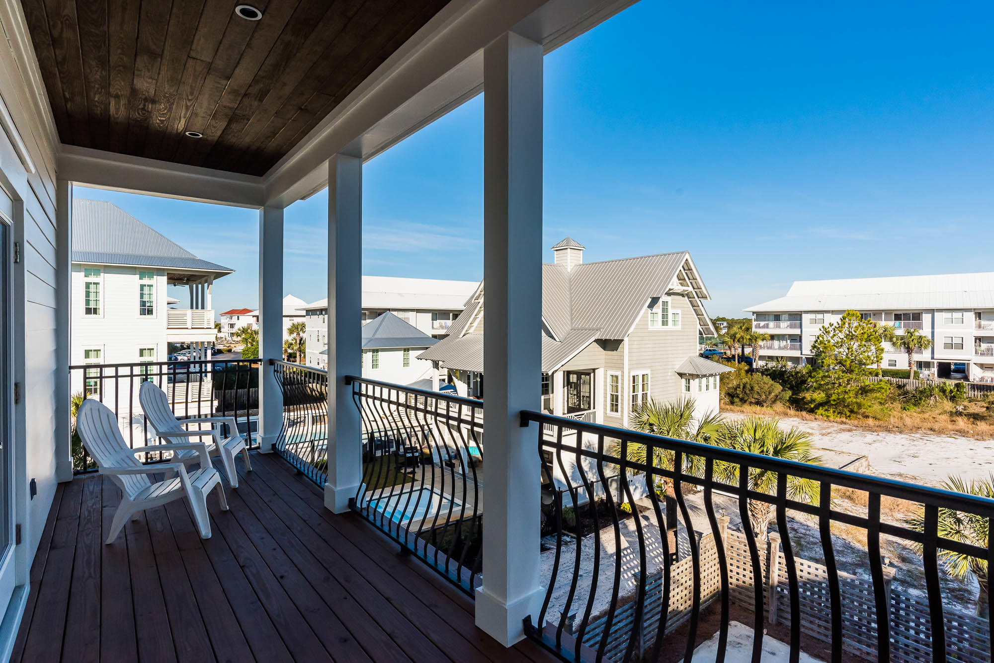 WALK OVER DUNES - Residential