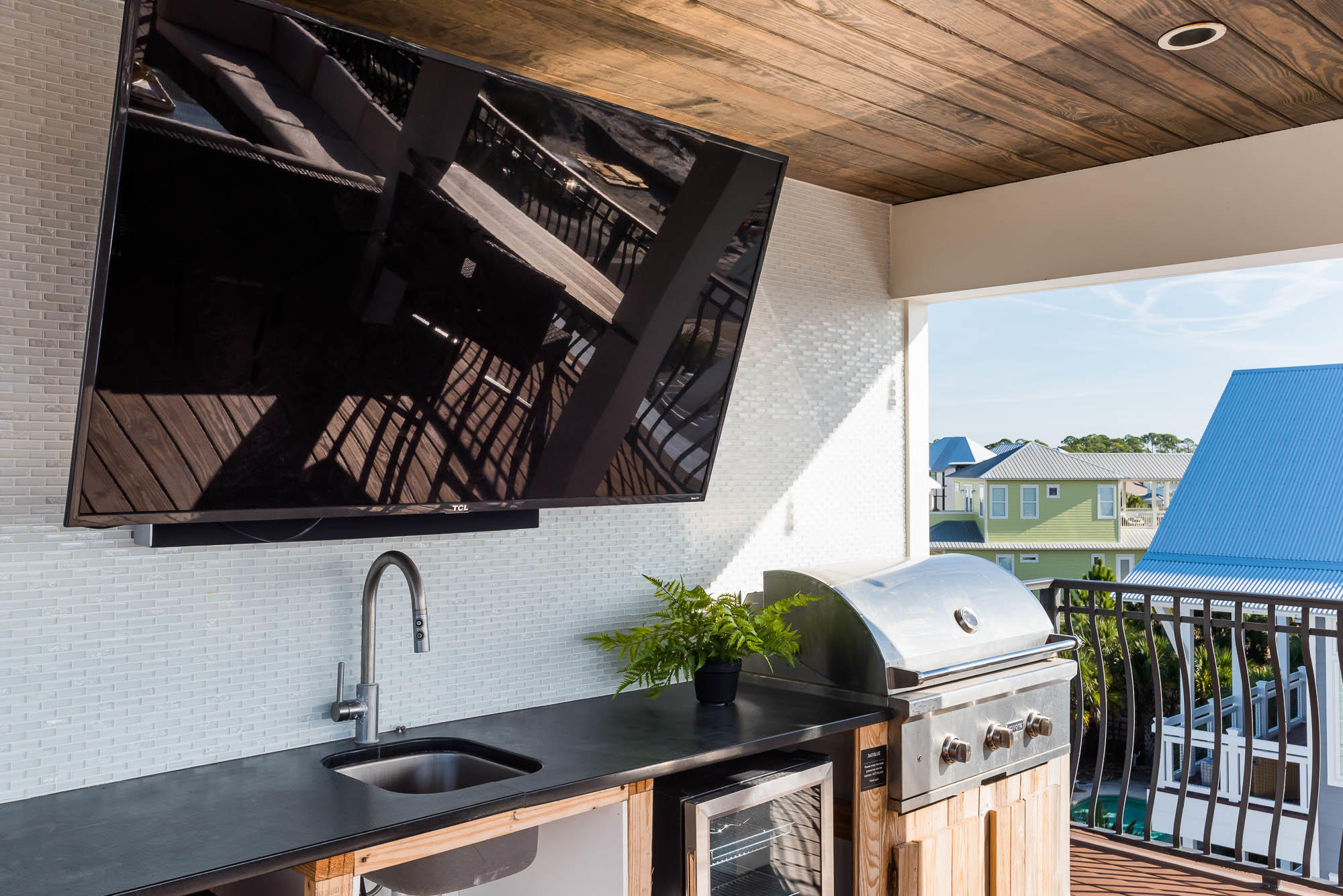 WALK OVER DUNES - Residential