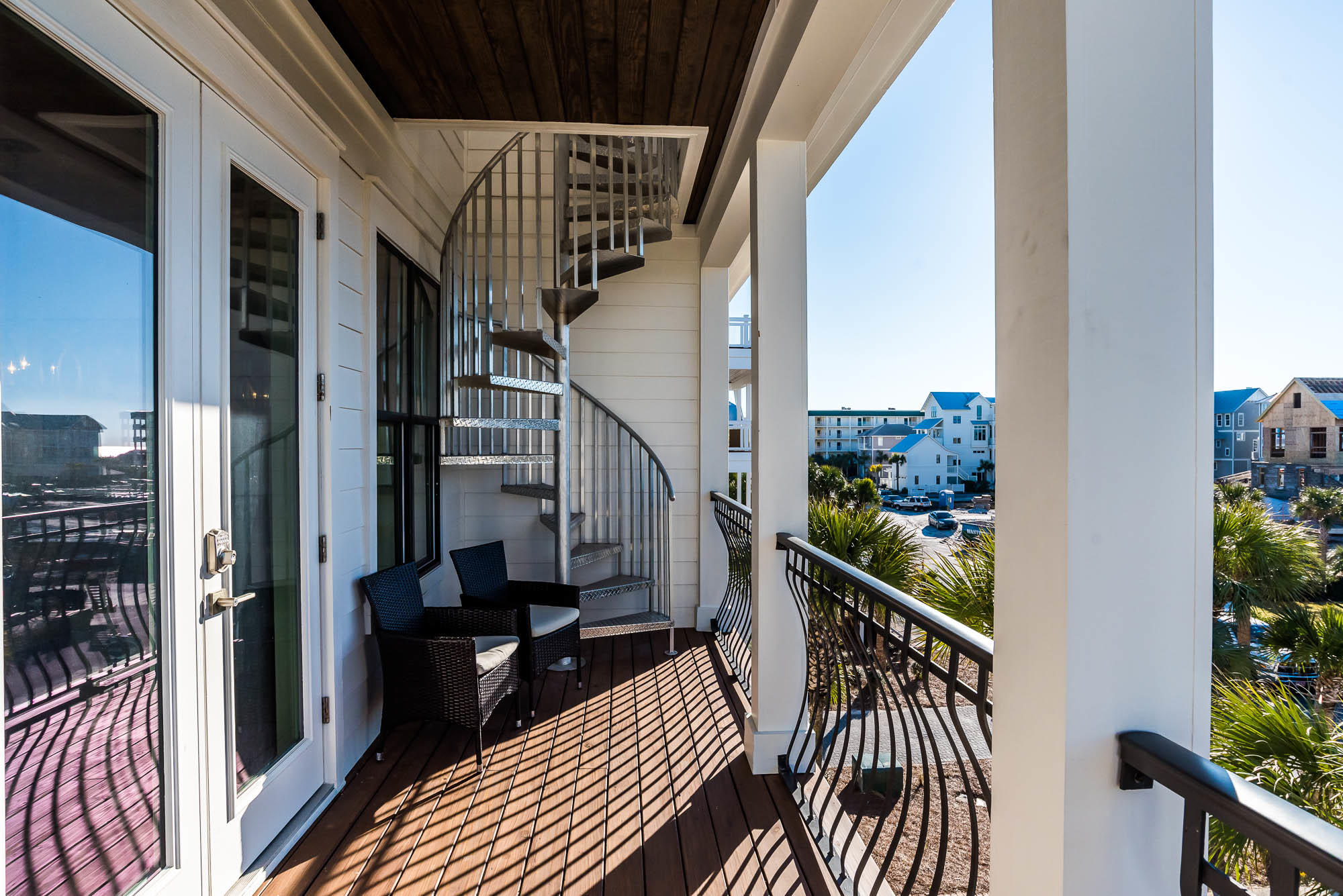 WALK OVER DUNES - Residential