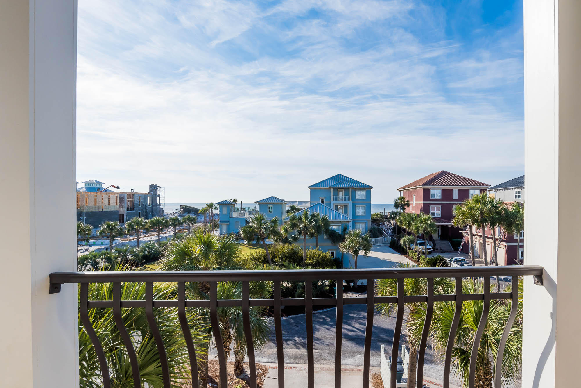 WALK OVER DUNES - Residential