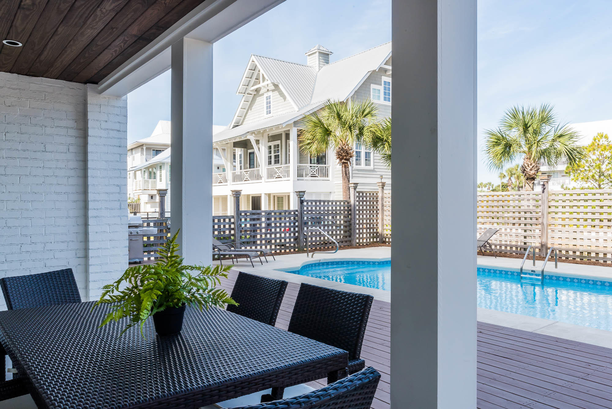 WALK OVER DUNES - Residential