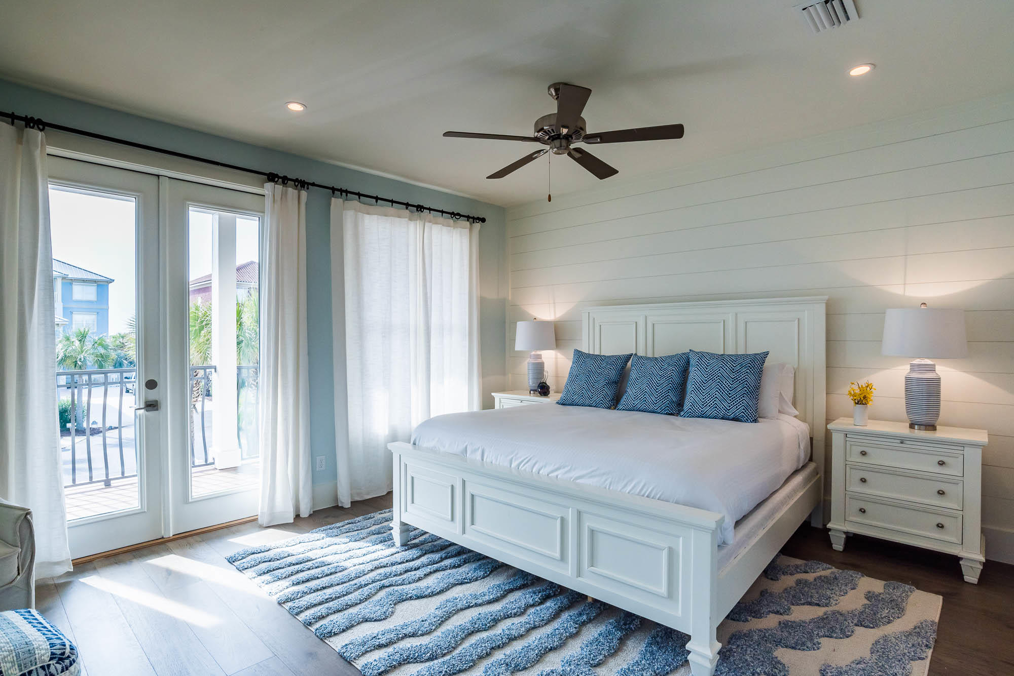 WALK OVER DUNES - Residential