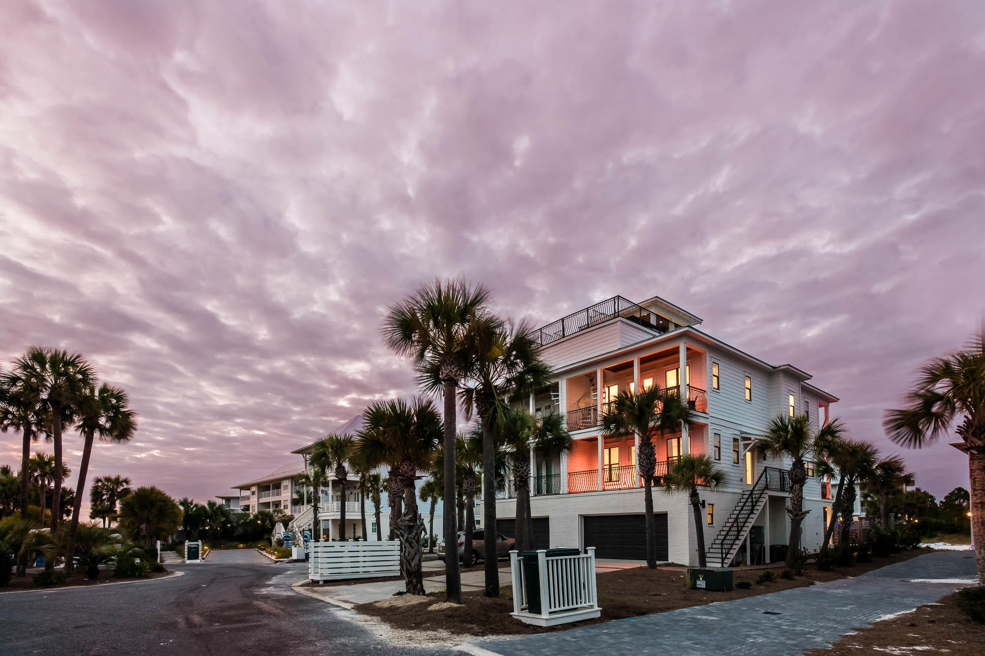 WALK OVER DUNES - Residential
