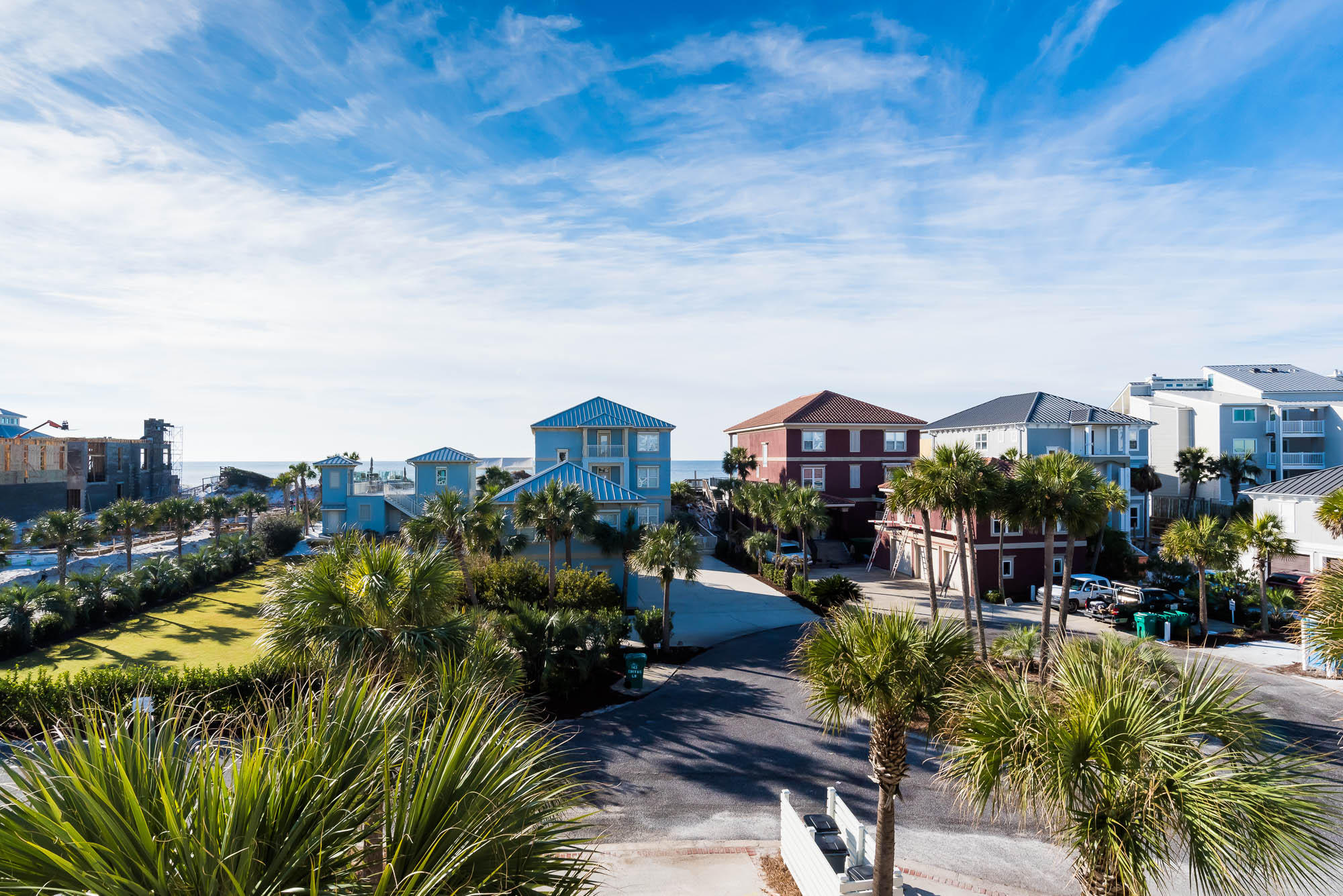 WALK OVER DUNES - Residential