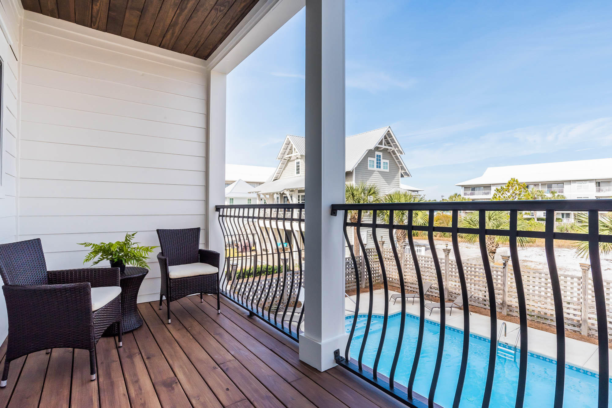 WALK OVER DUNES - Residential