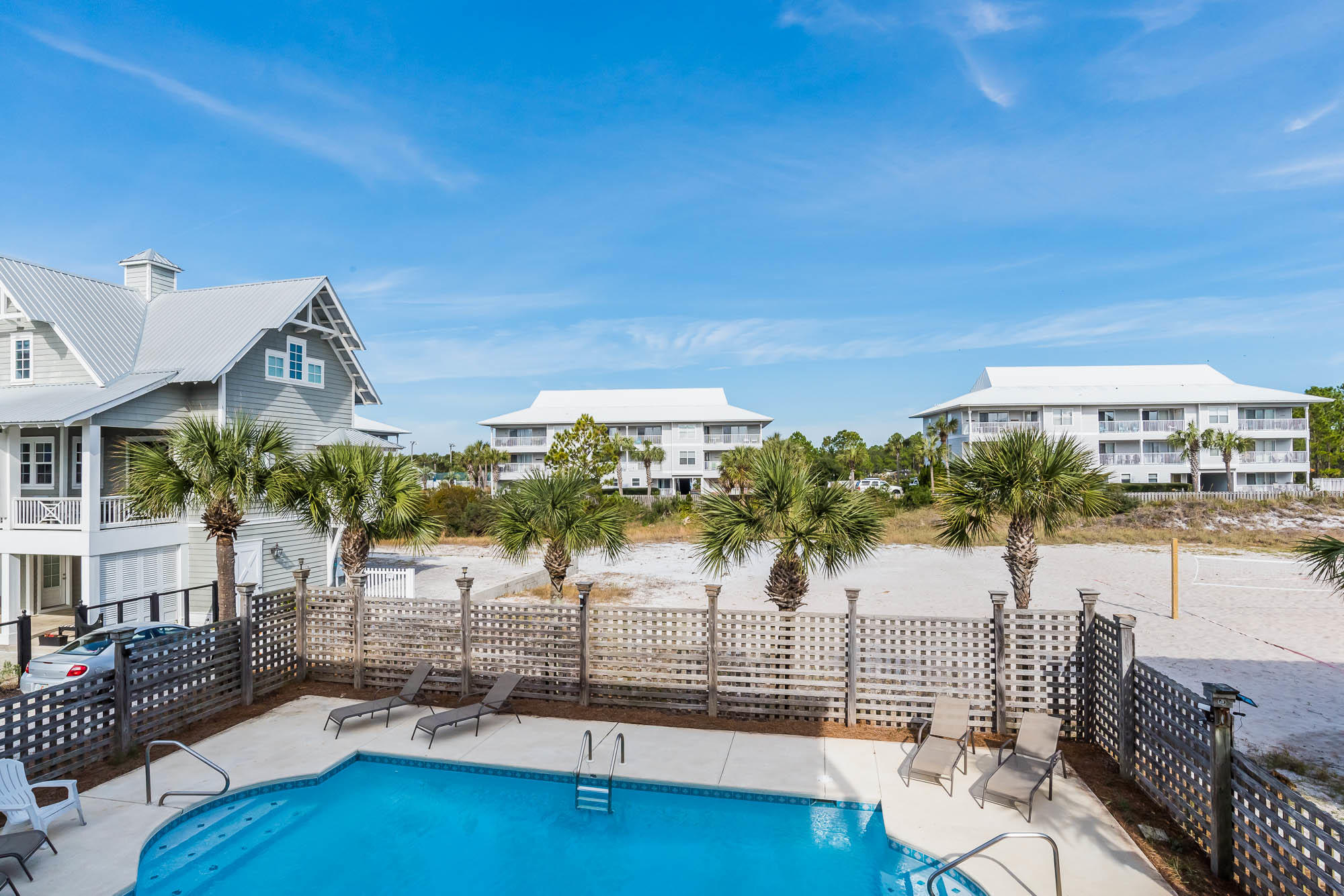 WALK OVER DUNES - Residential