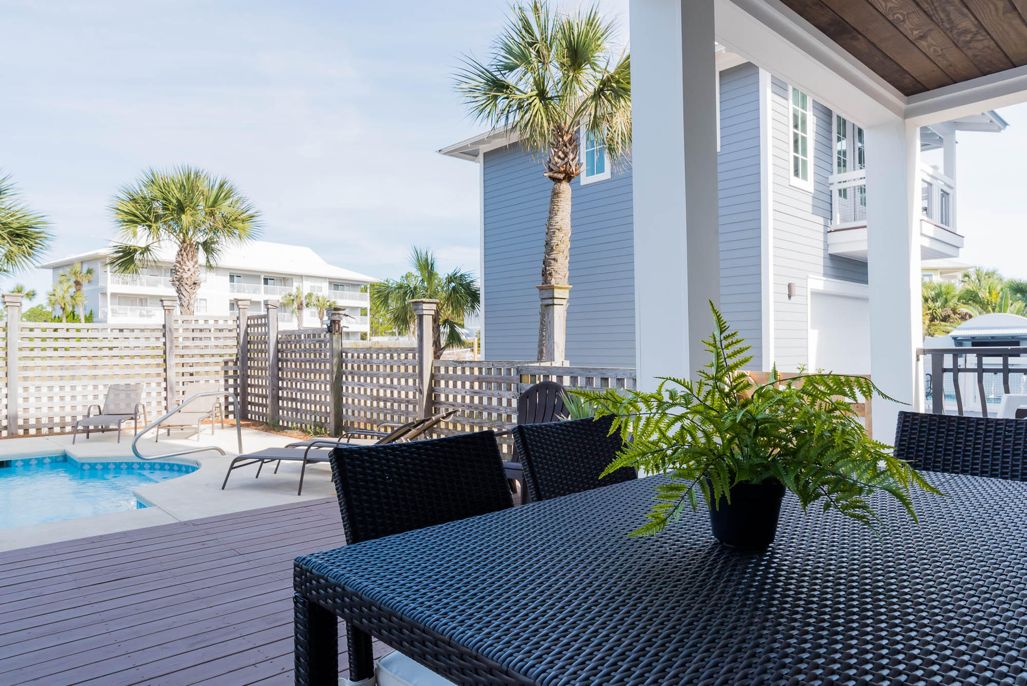 WALK OVER DUNES - Residential