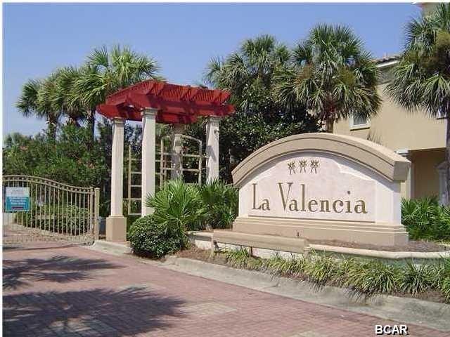 LA VALENCIA BEACH RESORT - Residential