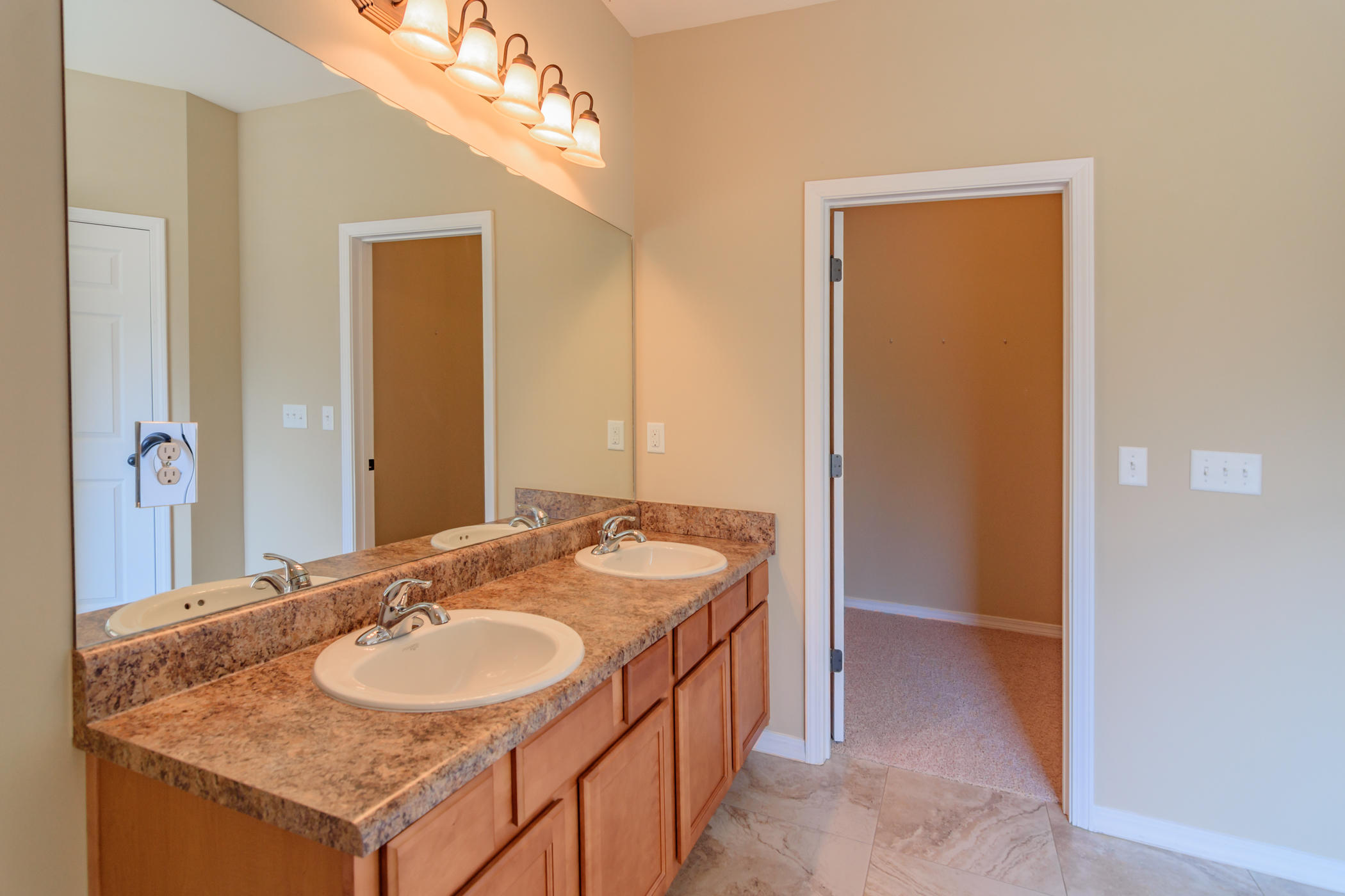 Majestic Oaks Vineyard Ph 1 - Residential