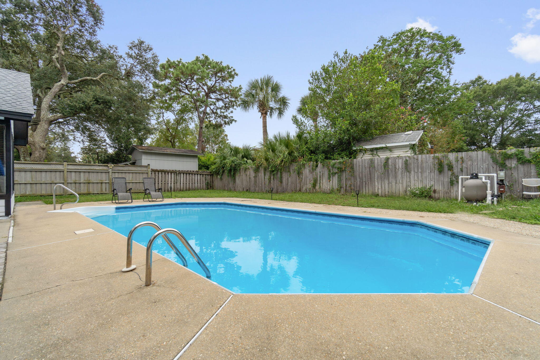 GARNIERS HEIGHTS 1ST ADDN - Residential