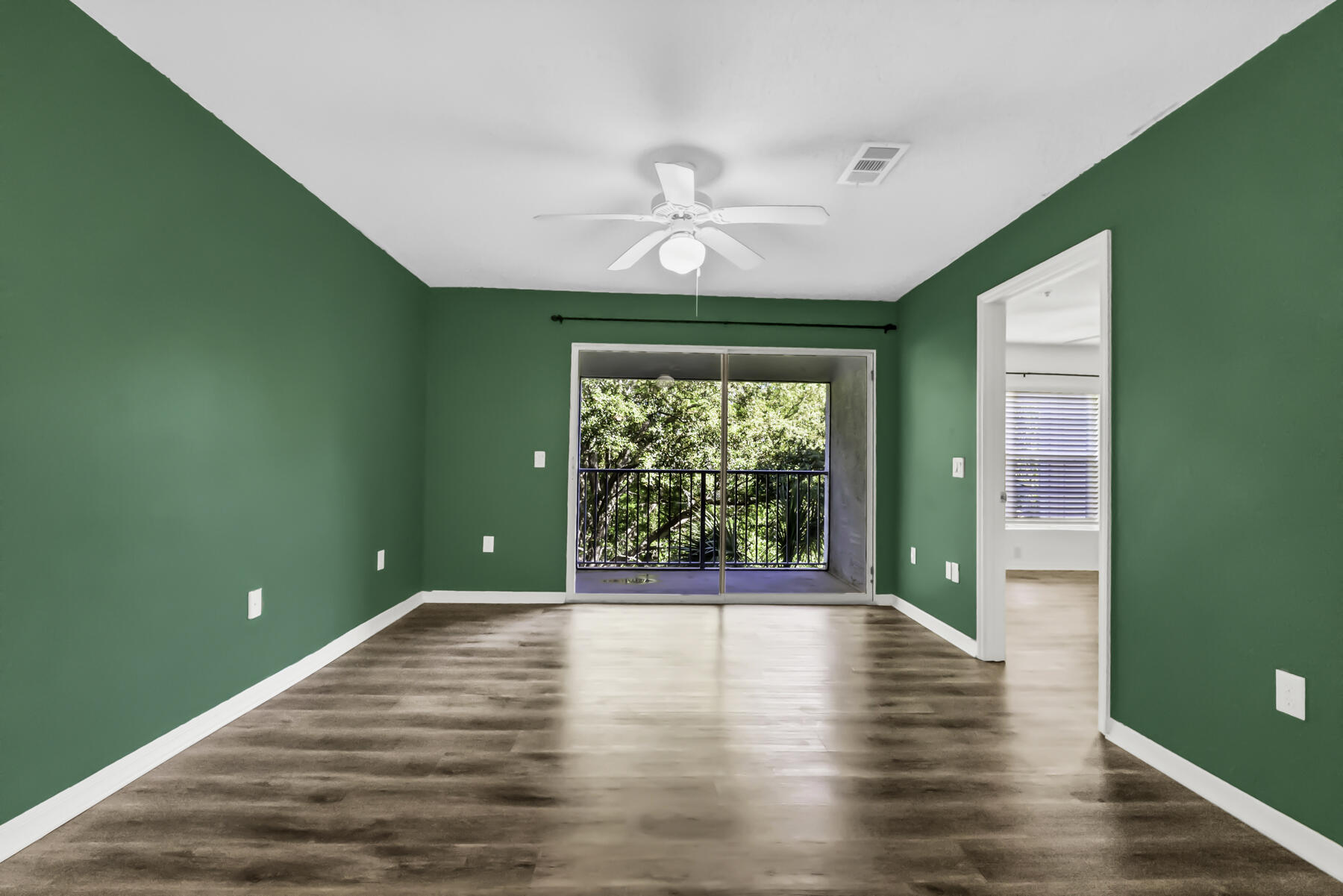 THE FLORIDA CLUB - Residential Lease