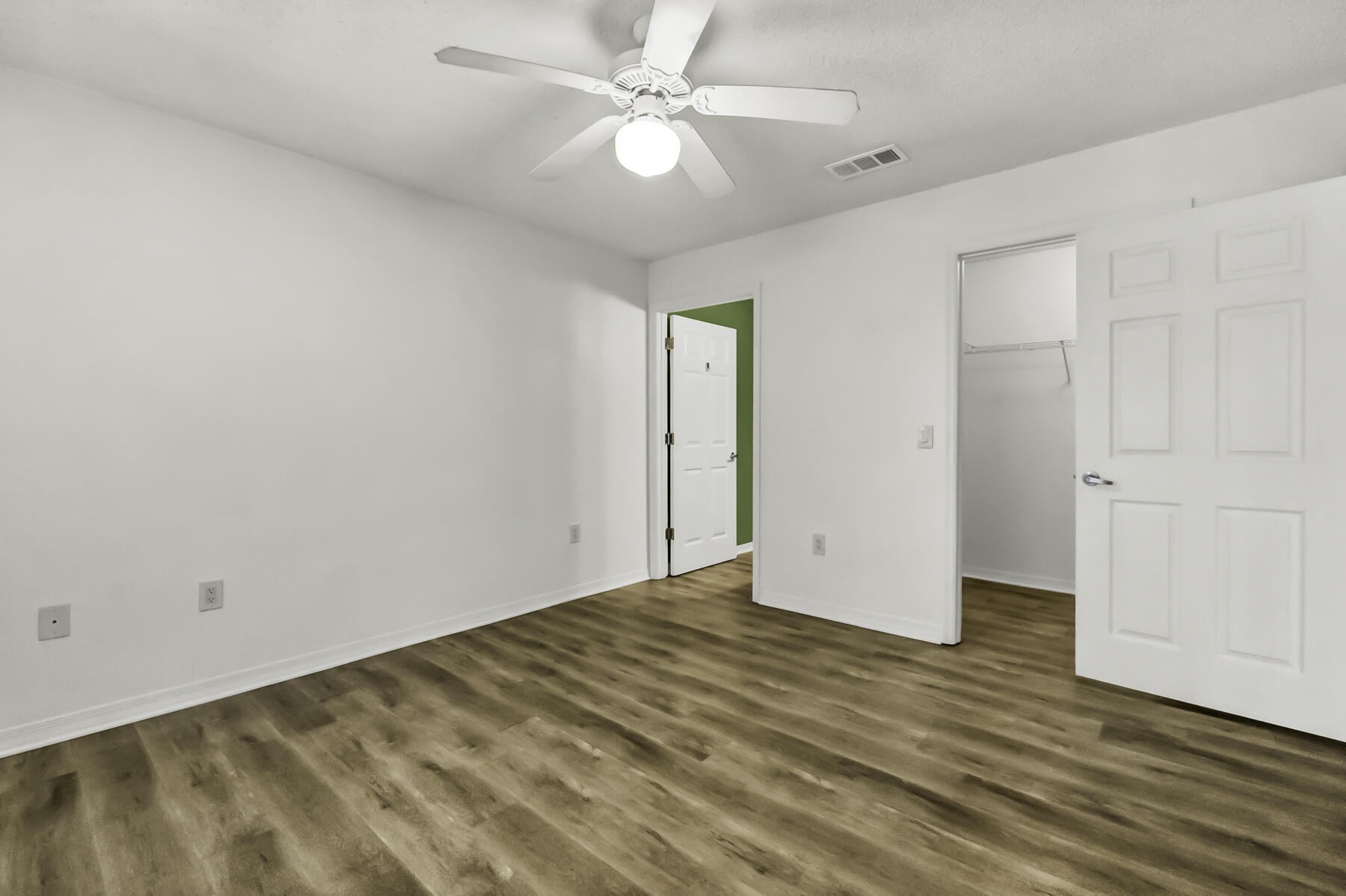 THE FLORIDA CLUB - Residential Lease