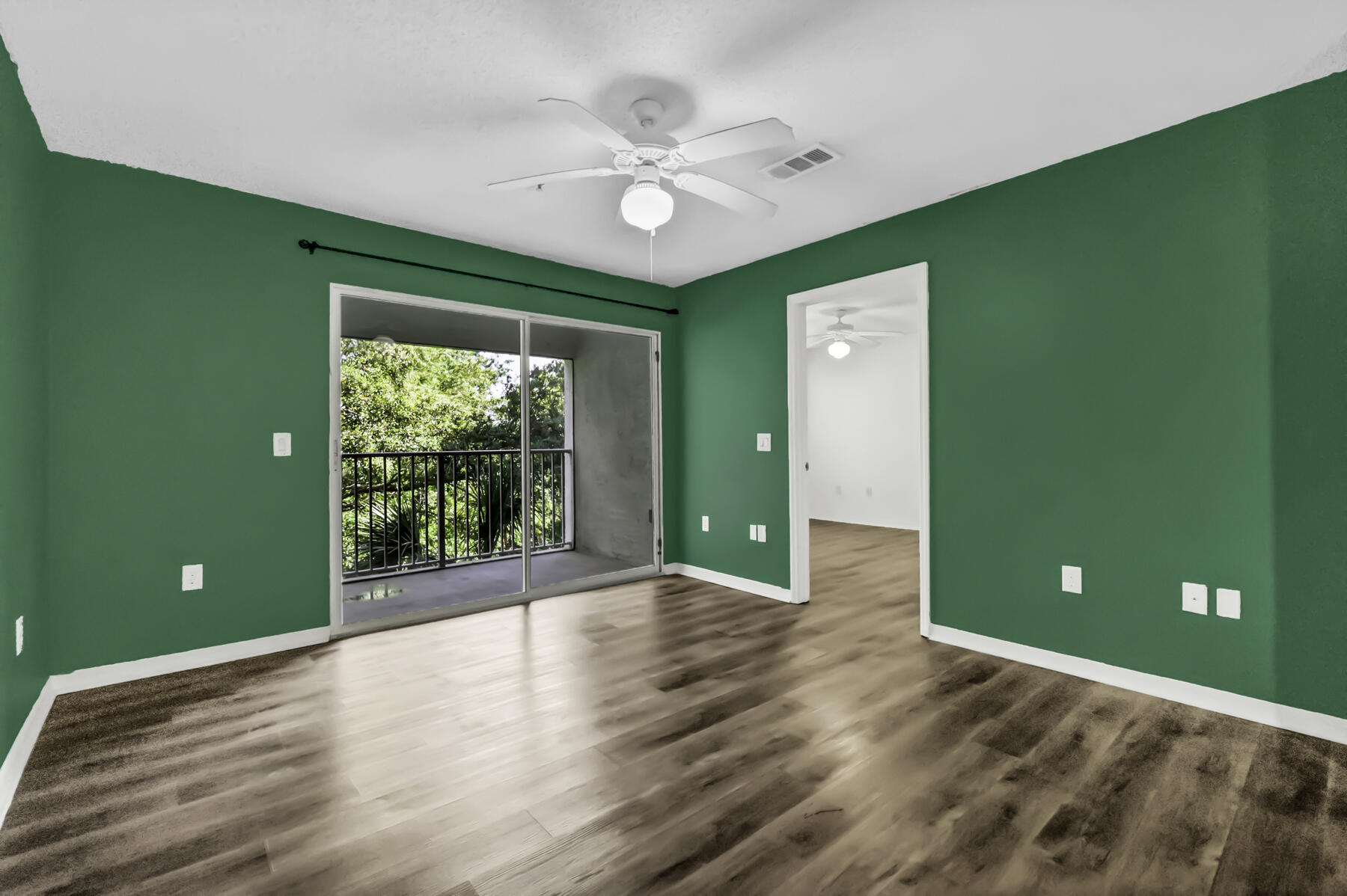 THE FLORIDA CLUB - Residential Lease