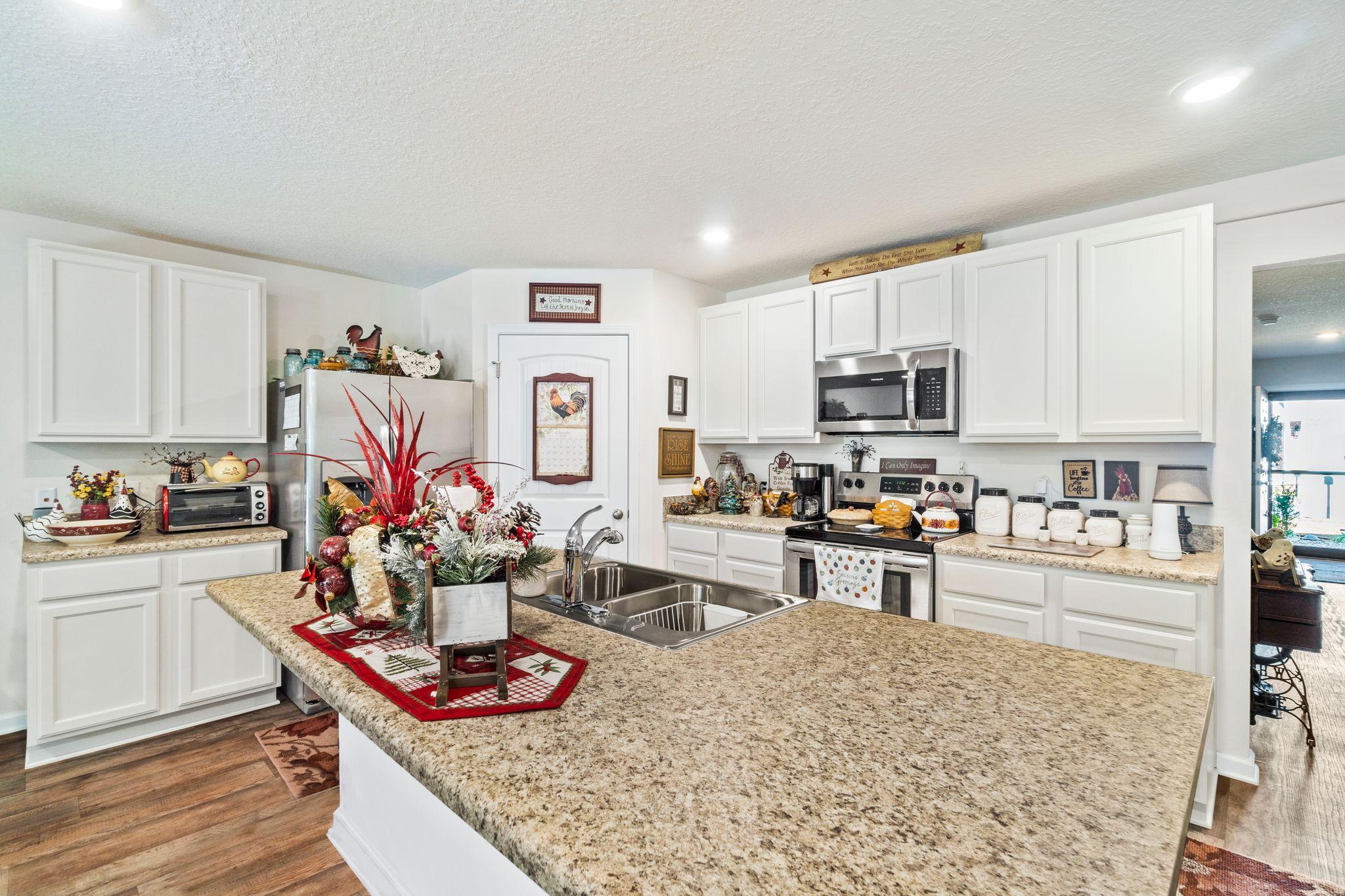 MONTICELLO ESTATES - Residential