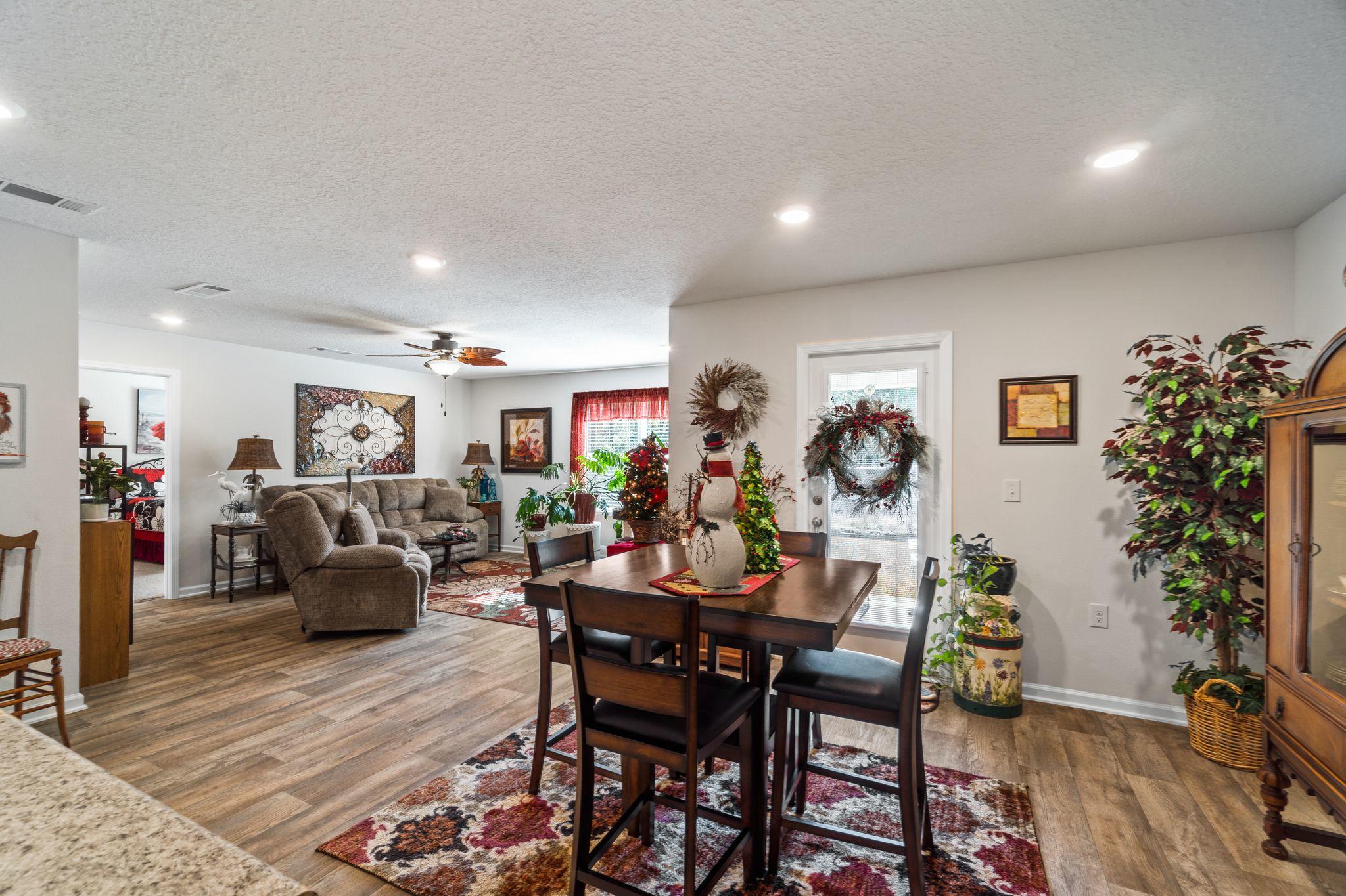 MONTICELLO ESTATES - Residential