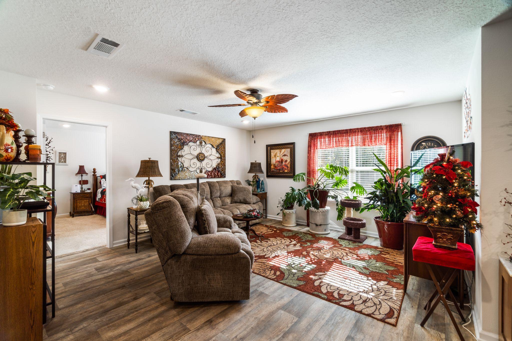 MONTICELLO ESTATES - Residential