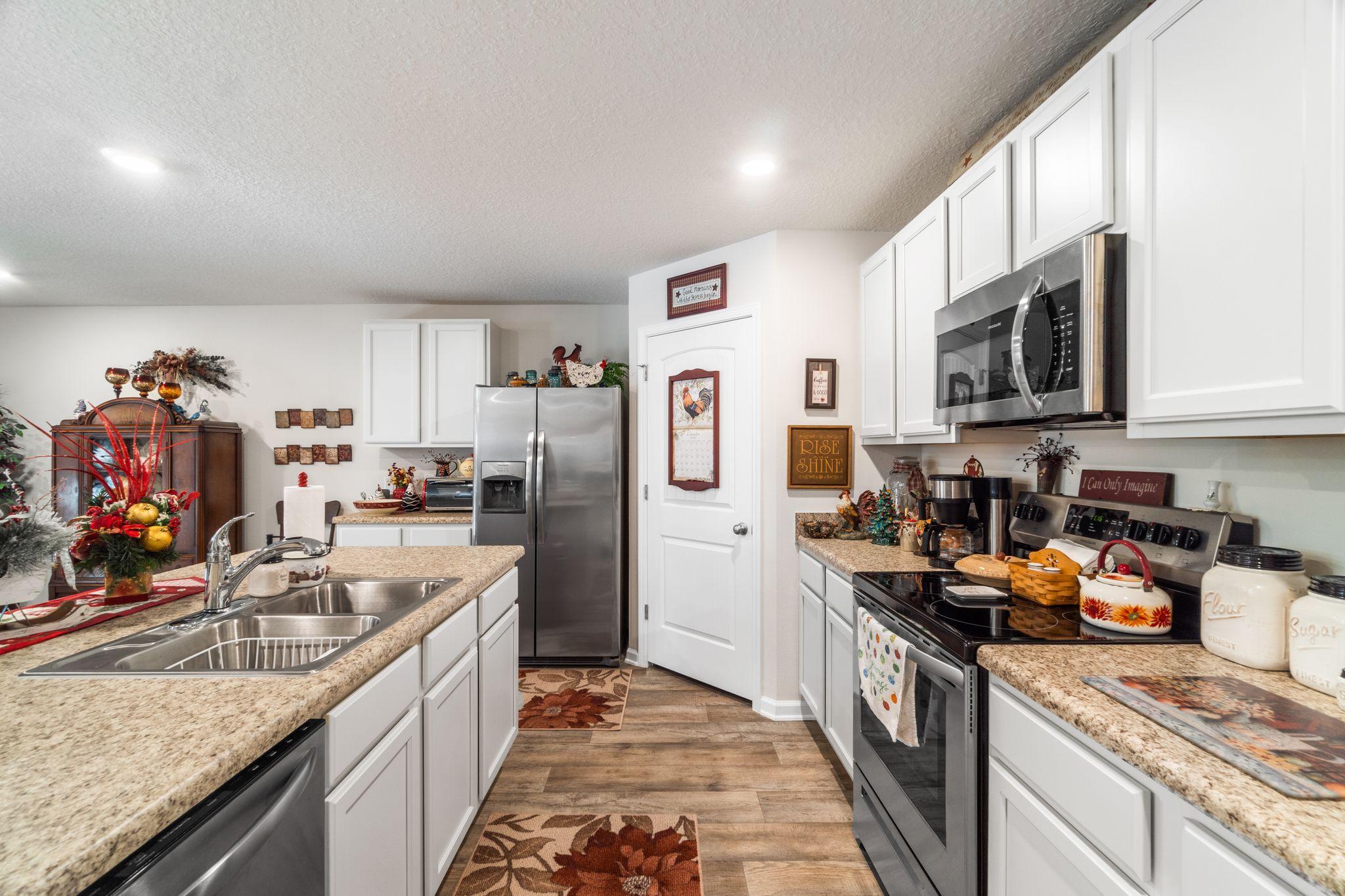 MONTICELLO ESTATES - Residential