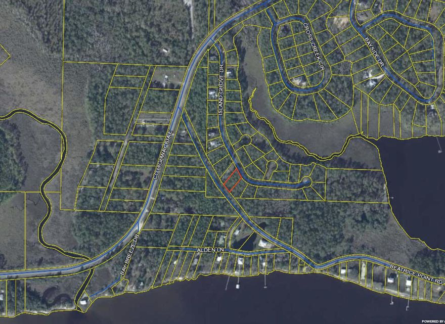 Attention Home Shoppers!!! Attention Builders!!! Great lot to build your dream home or spec home in the Growing Area of Freeport, FL. Priced to sell. Great location. The subdivision of Cross Creek Shores is a hidden gem that has NO Active HOA. It does have underground utilities and county maintained roads (newly repaved). Attractive homes already completed in the community. Be close to all the action of some of the World's Most Beautiful Beaches yet far enough way to have your own personal oasis. Don't let this one get away.