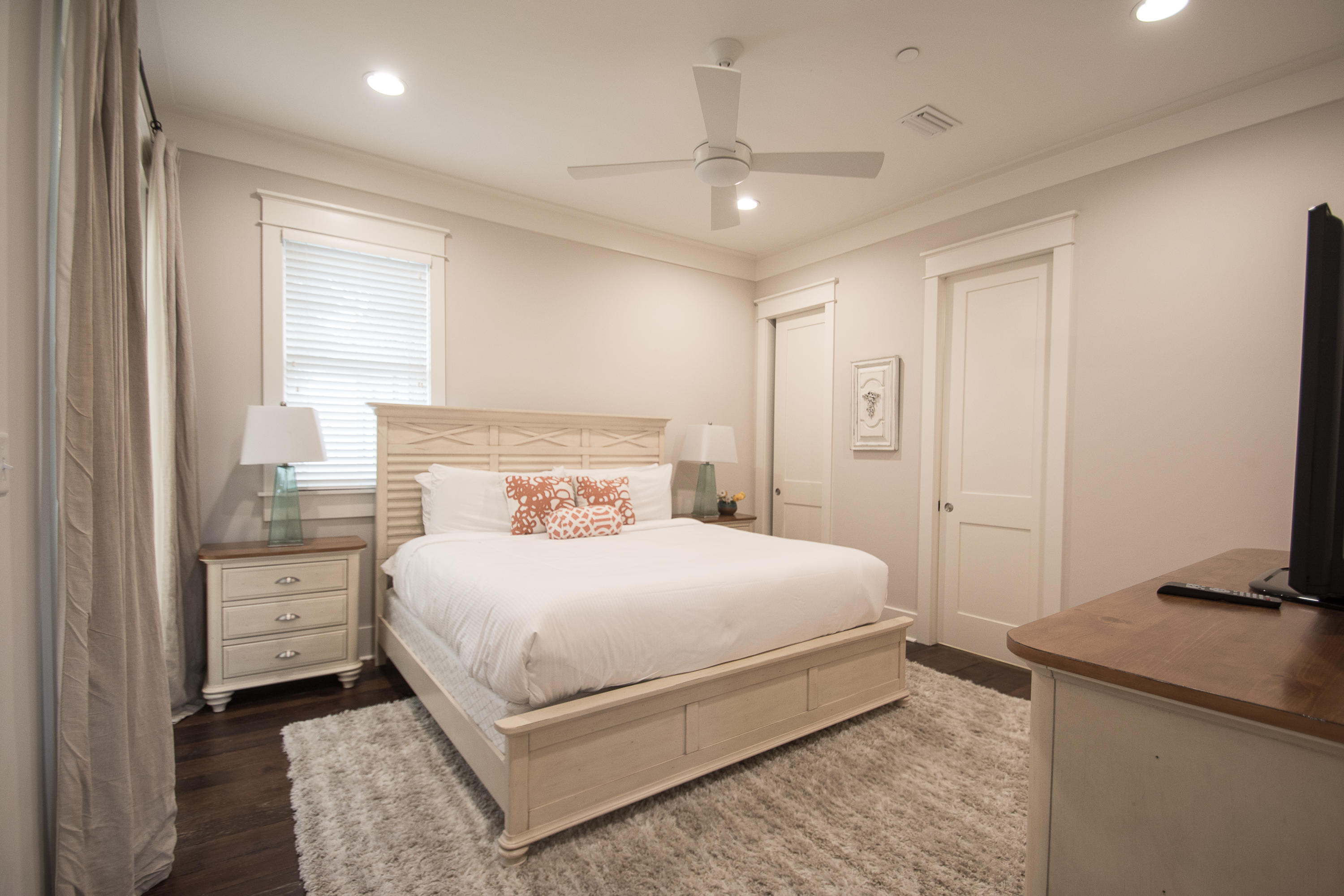 WATERCOLOR - Residential