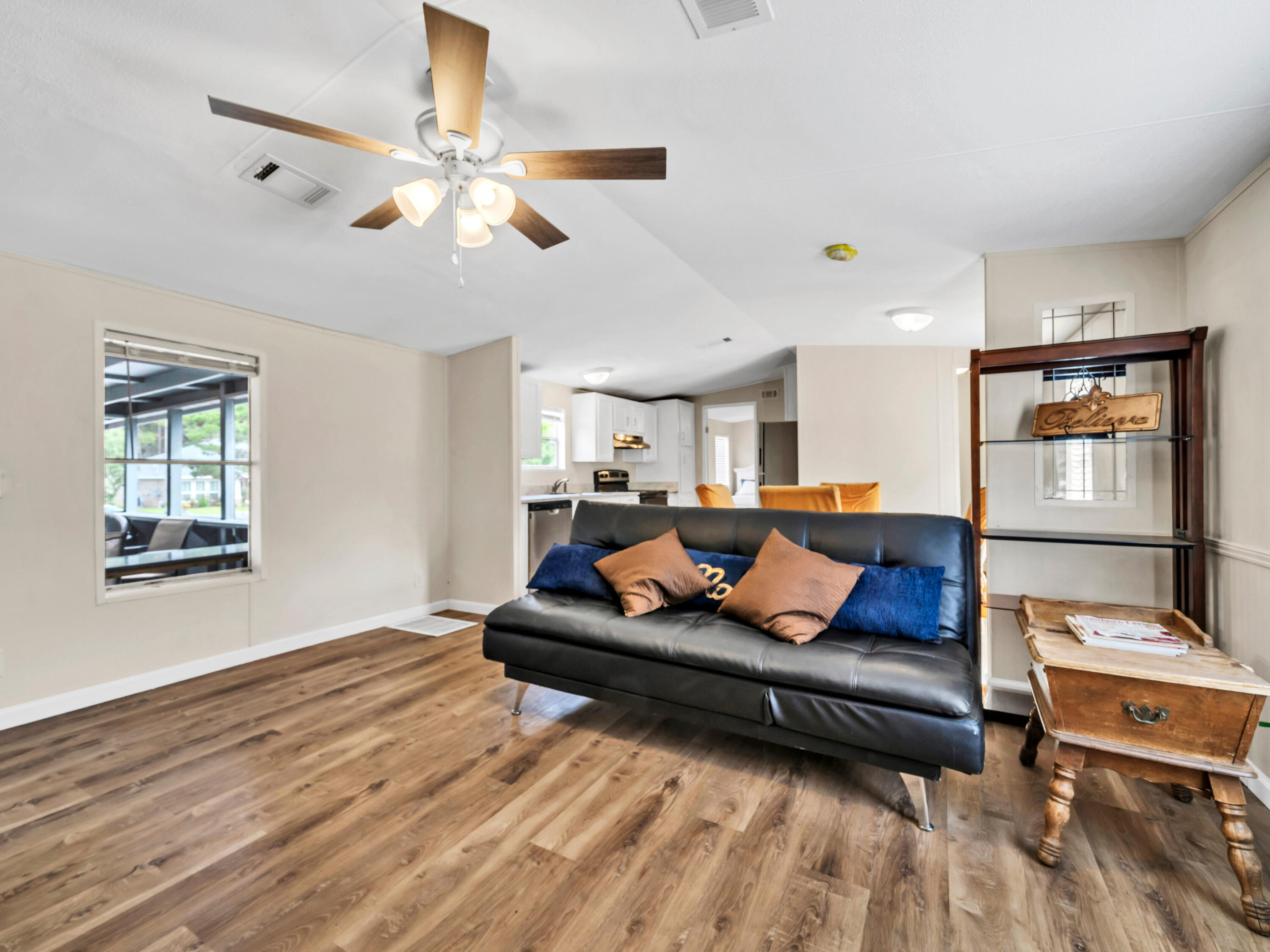 NAVARRE S/D 2ND ADDN - Residential