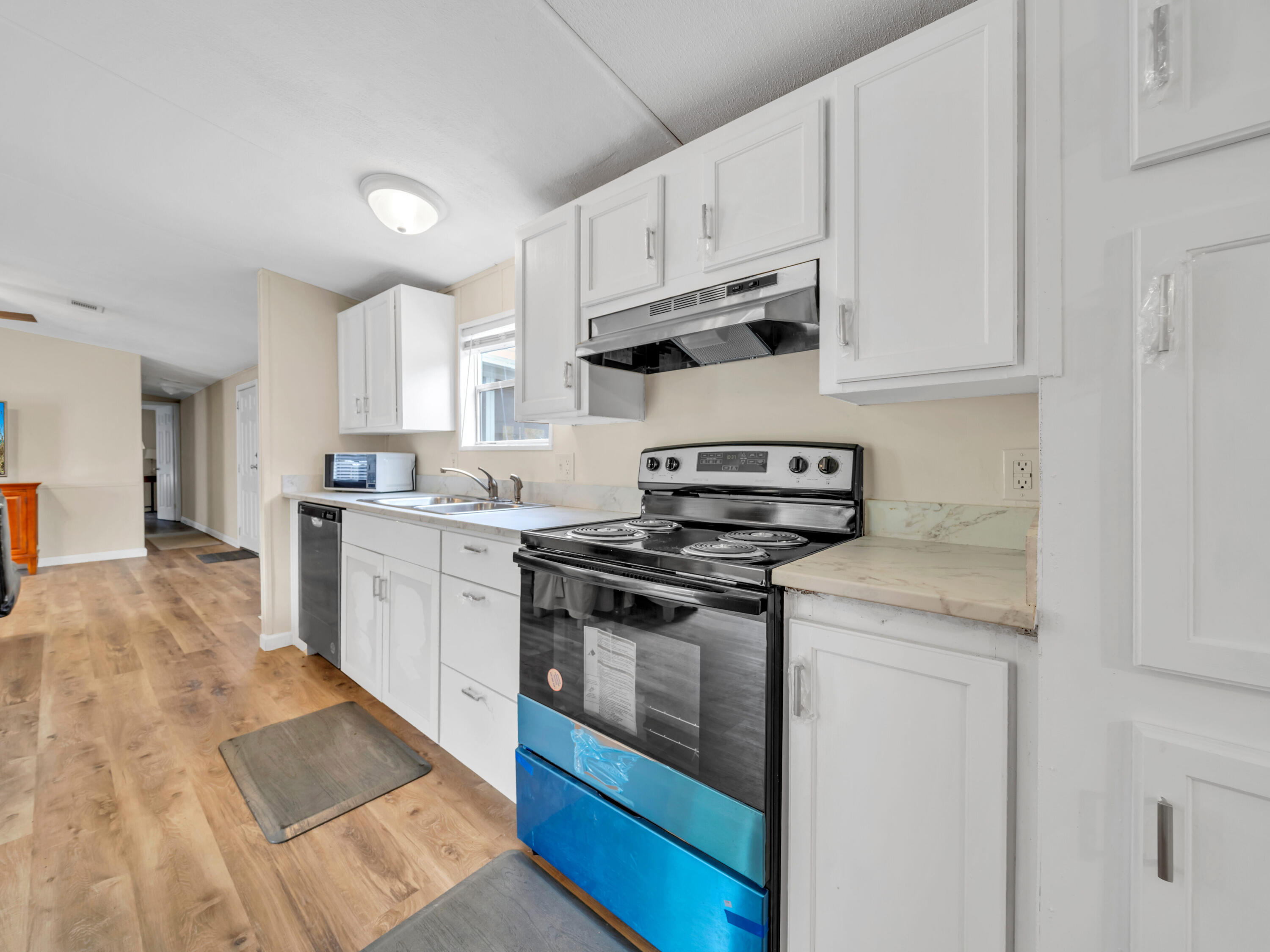 NAVARRE S/D 2ND ADDN - Residential