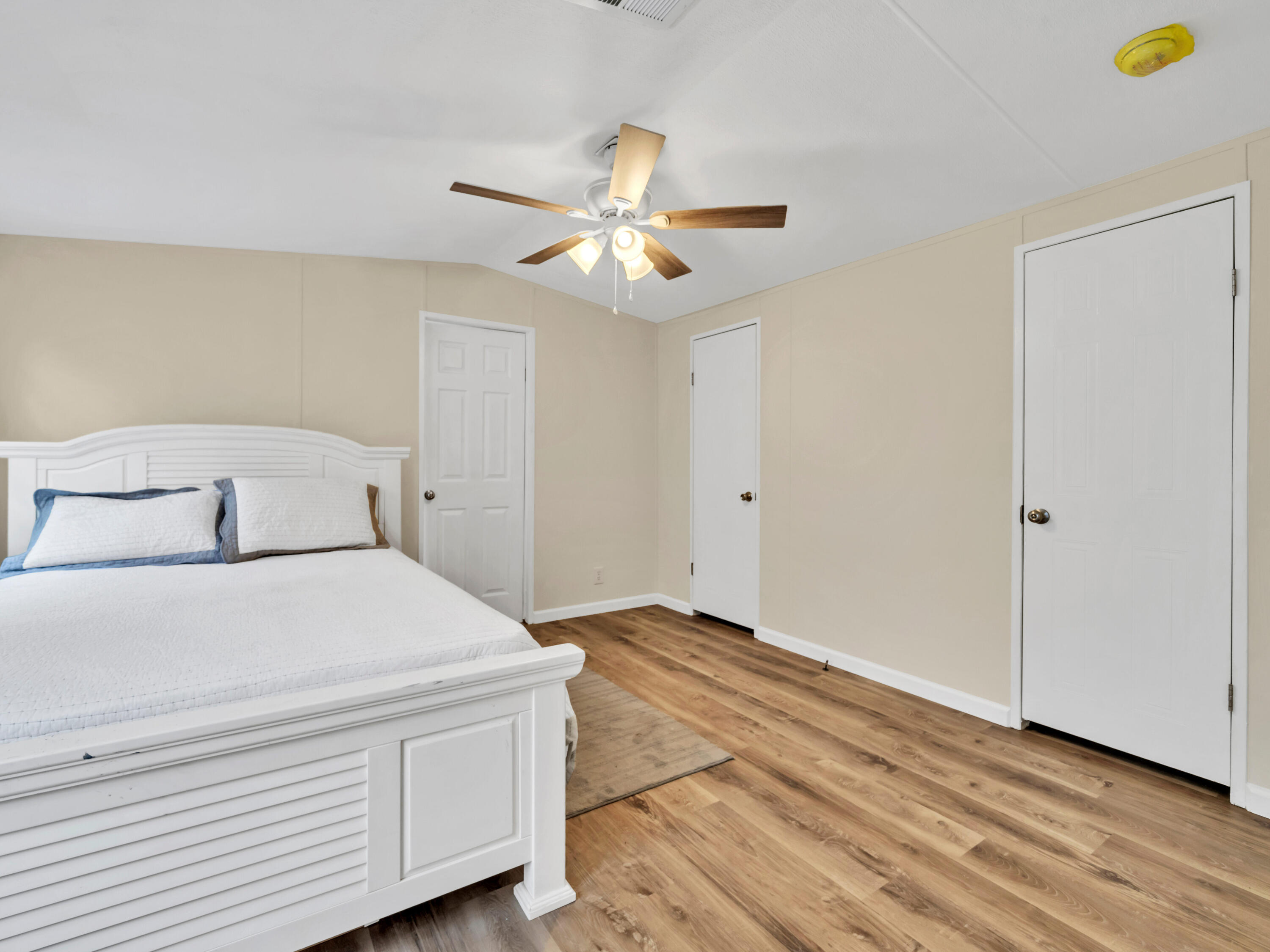 NAVARRE S/D 2ND ADDN - Residential