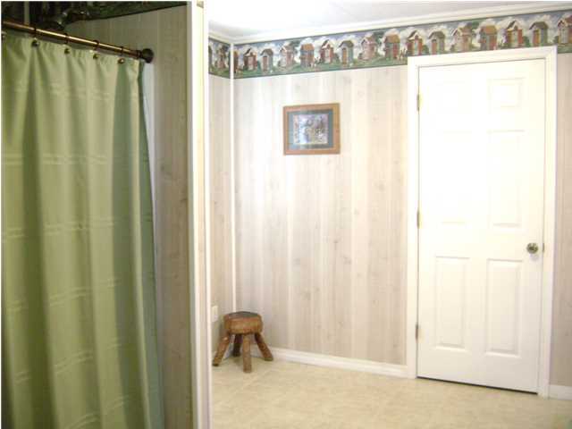 METES & BOUNDS - Farm