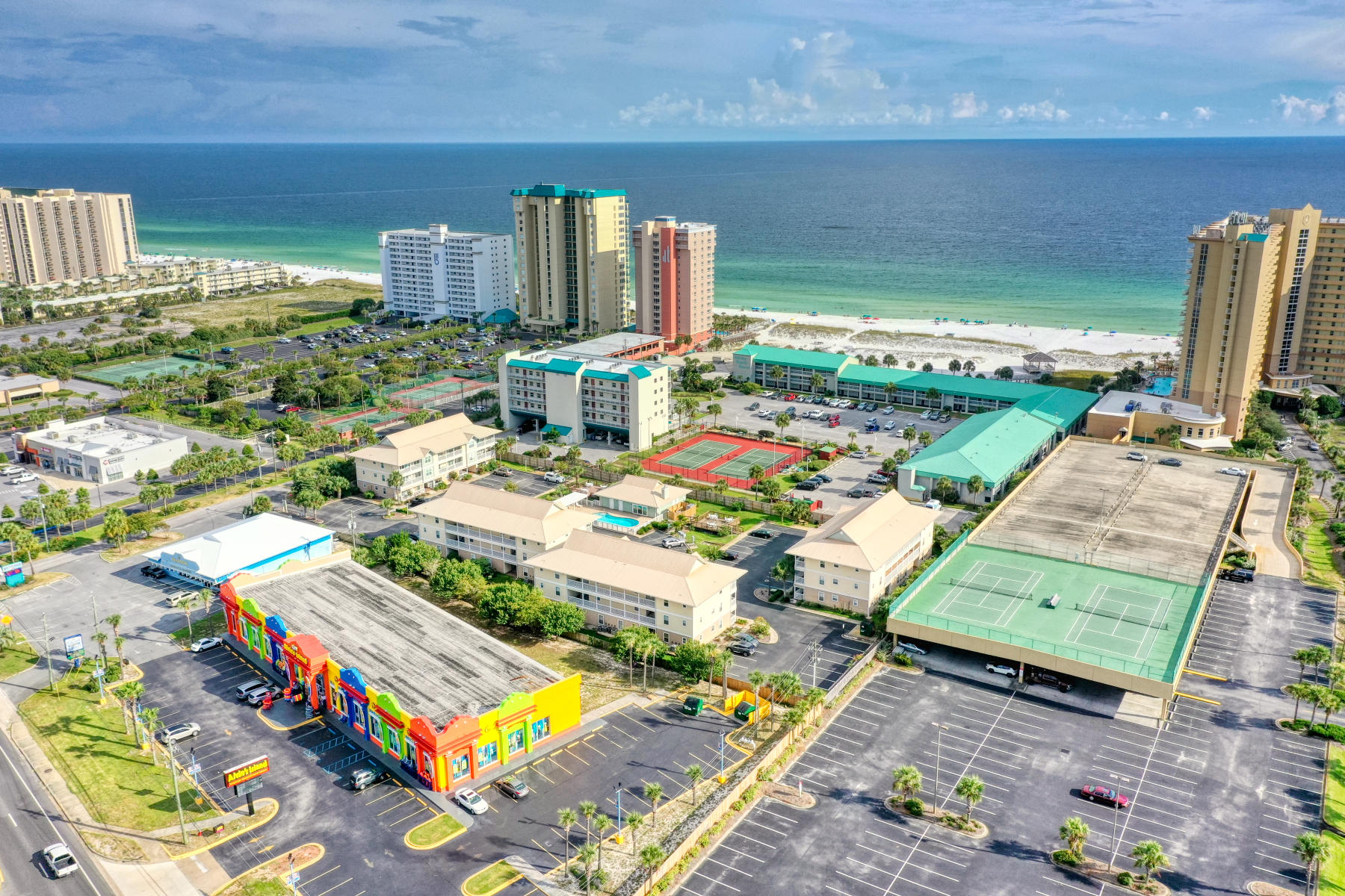 ST MARTIN BEACHWALK VILLAS - Residential