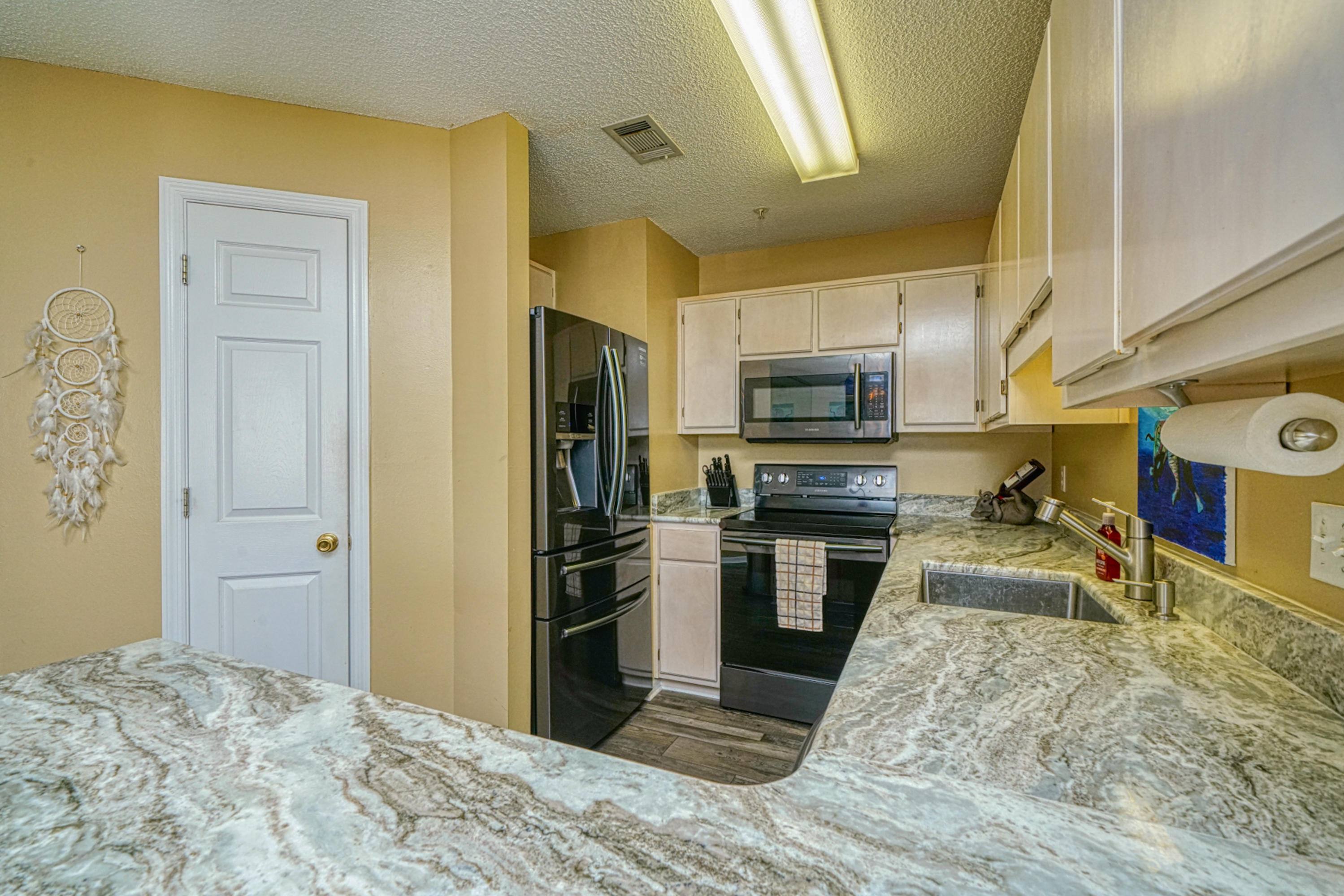 ST MARTIN BEACHWALK VILLAS - Residential