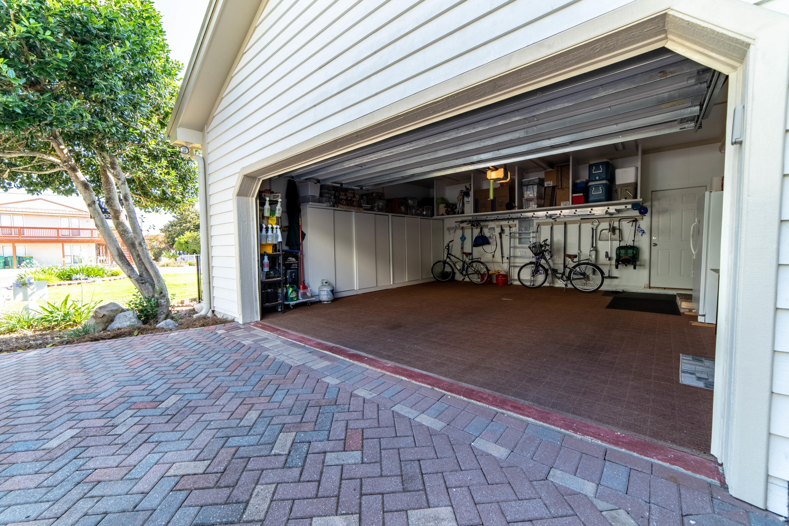 HOLIDAY ISLE - Residential