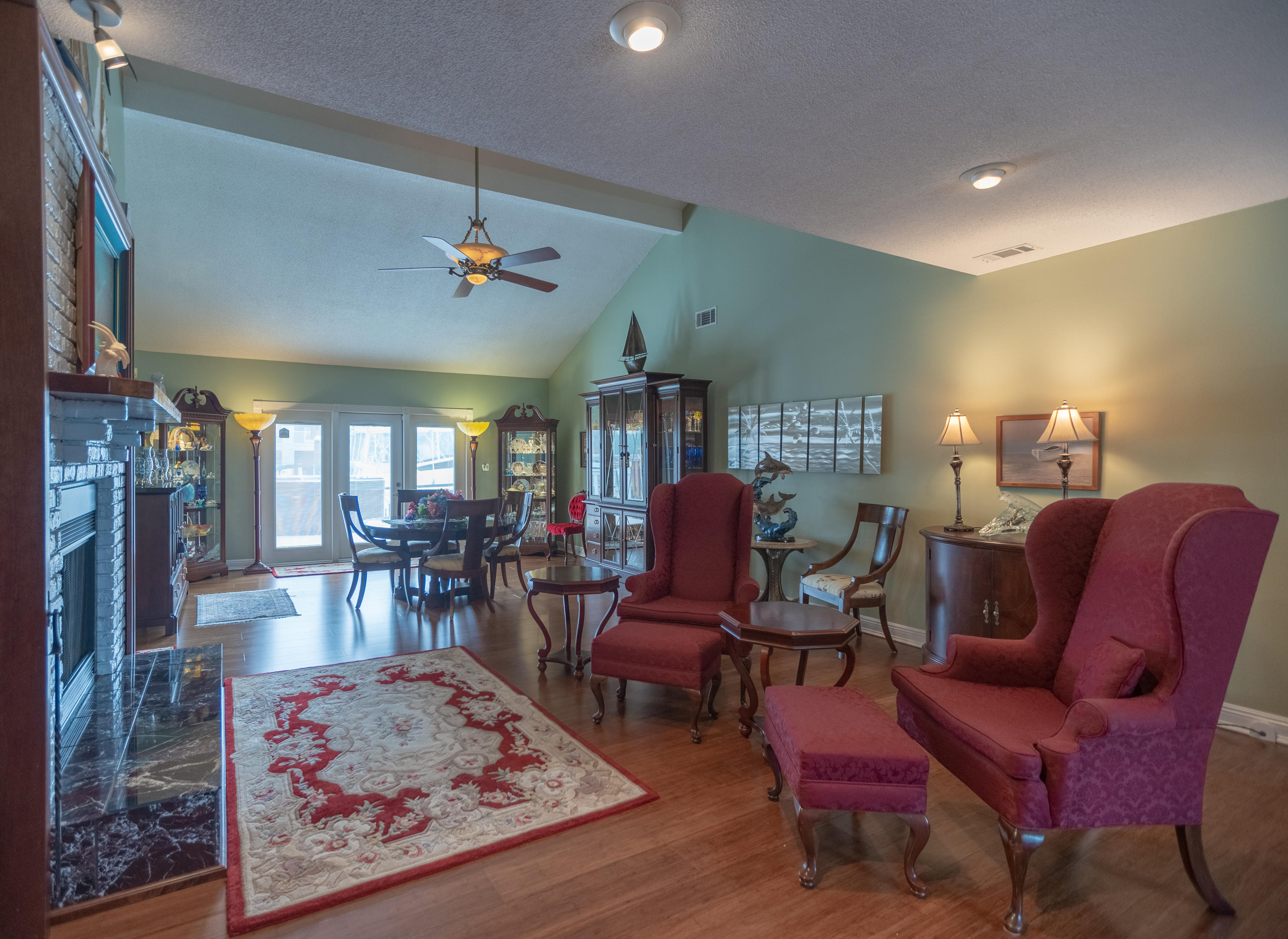 HOLIDAY ISLE - Residential