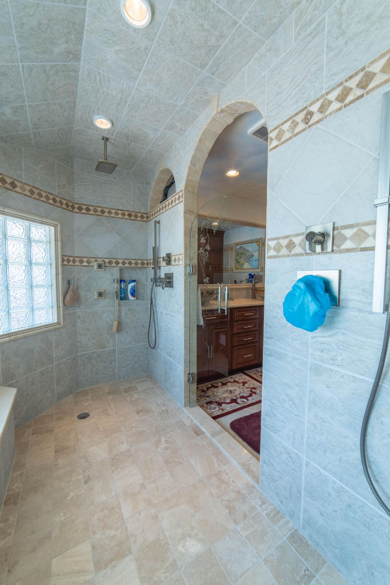 HOLIDAY ISLE - Residential