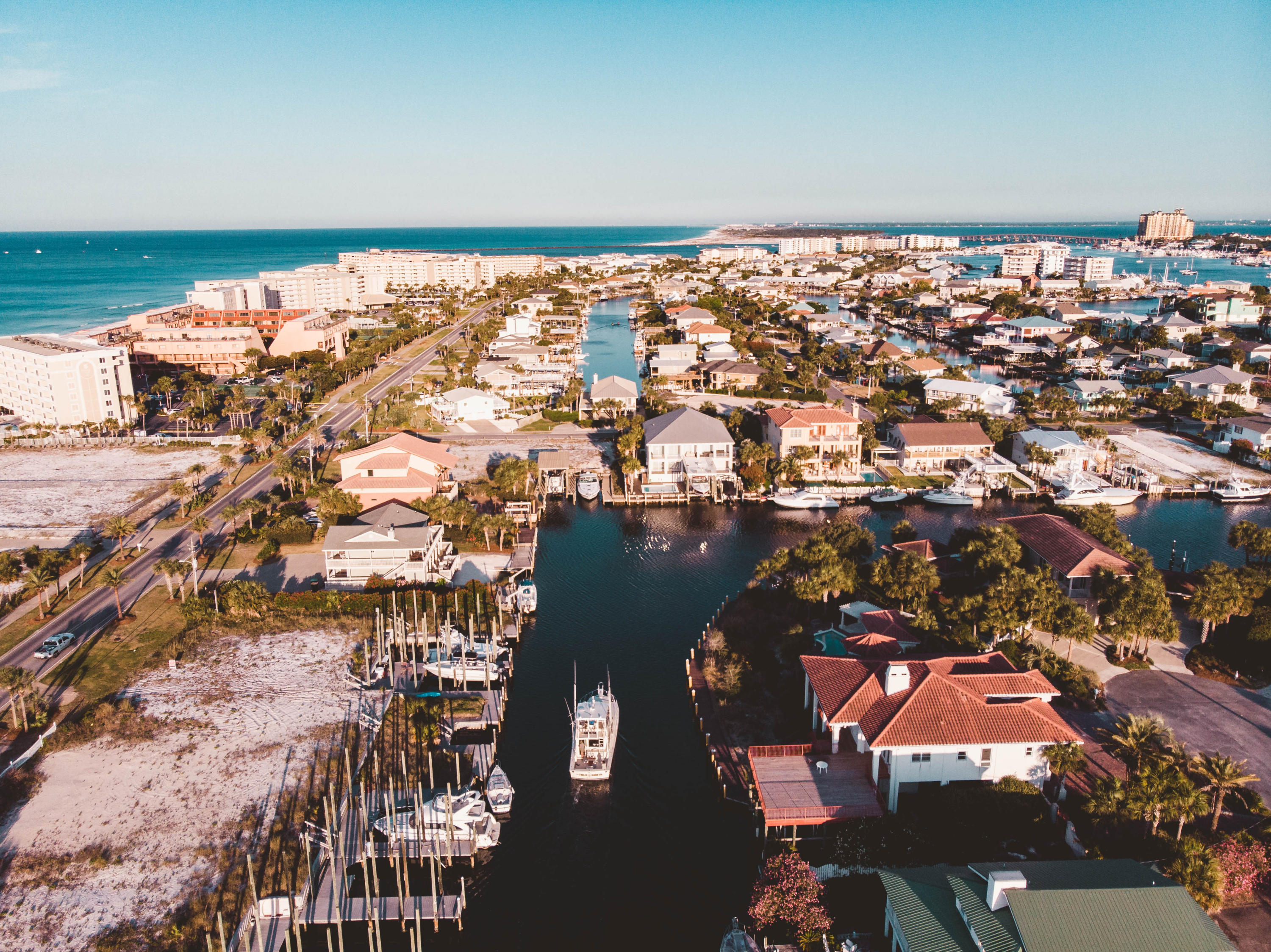 HOLIDAY ISLE - Residential