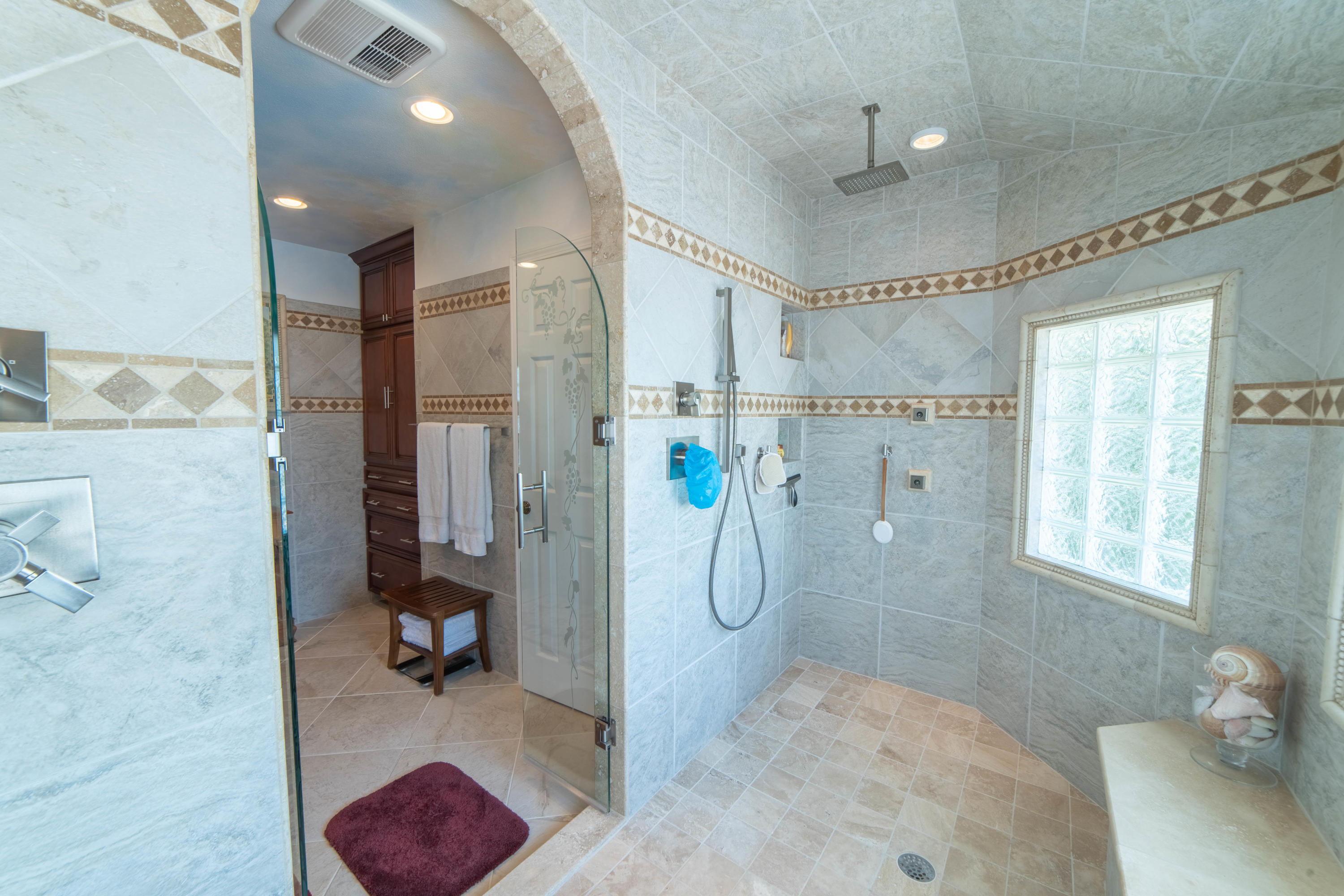 HOLIDAY ISLE - Residential