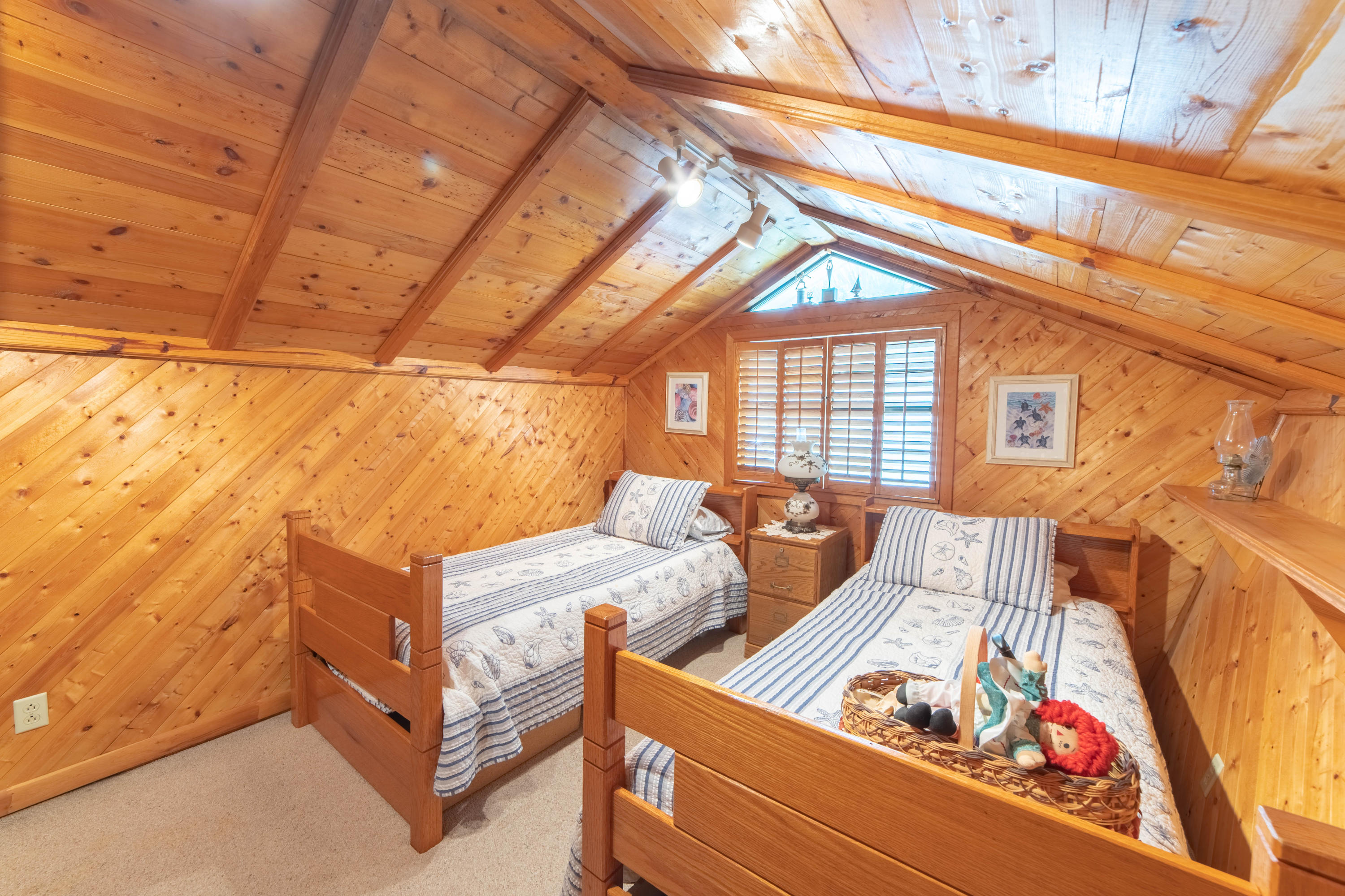 HOLIDAY ISLE - Residential