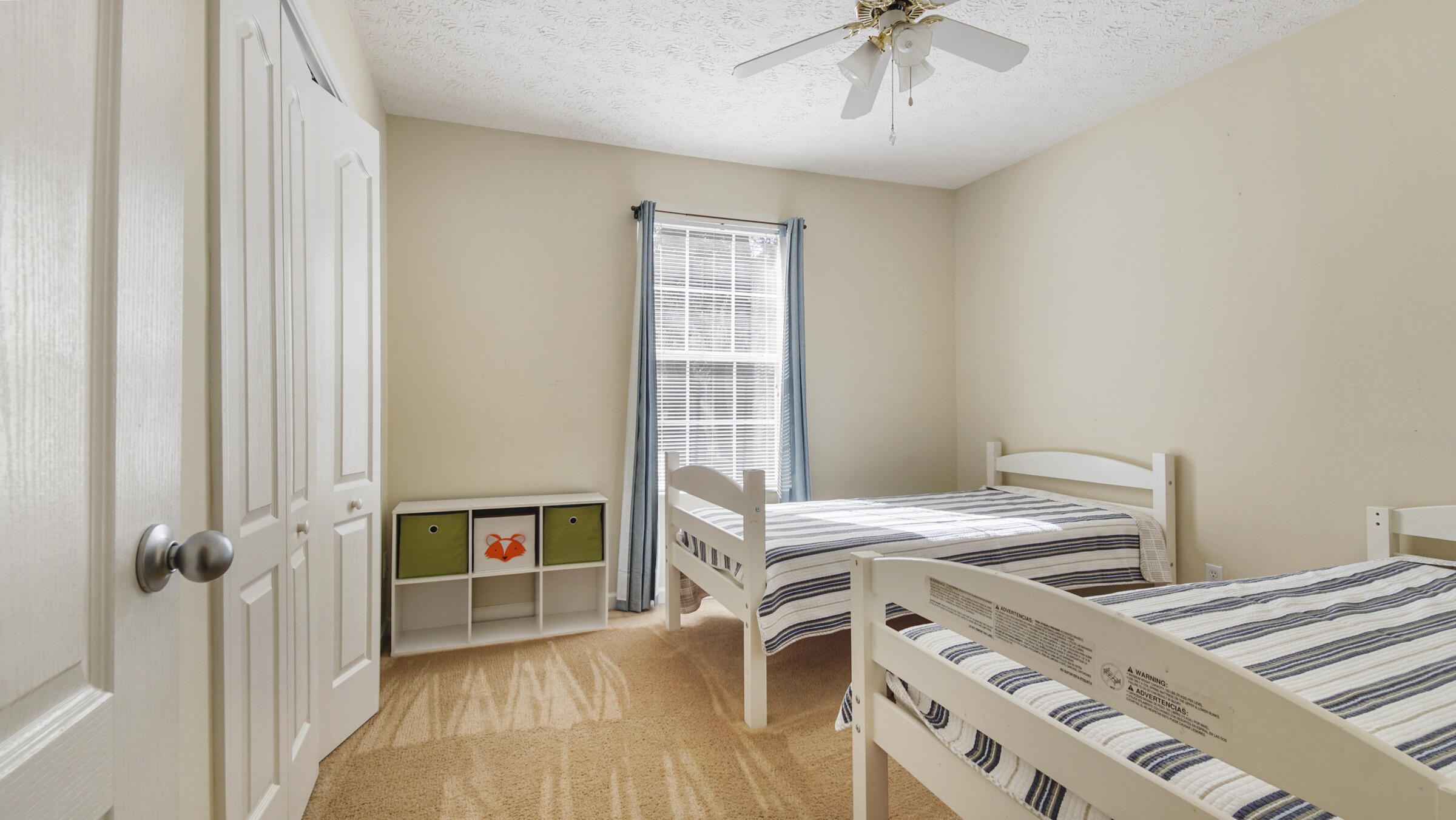 BAY GROVE - Residential